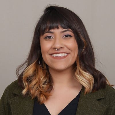 101. MADRE TIERRA. Vianey Moreno: YUTEP de Pacoima Beautiful 101. MADRE TIERRA. Vianey Moreno: YUTEP de Pacoima Beautiful