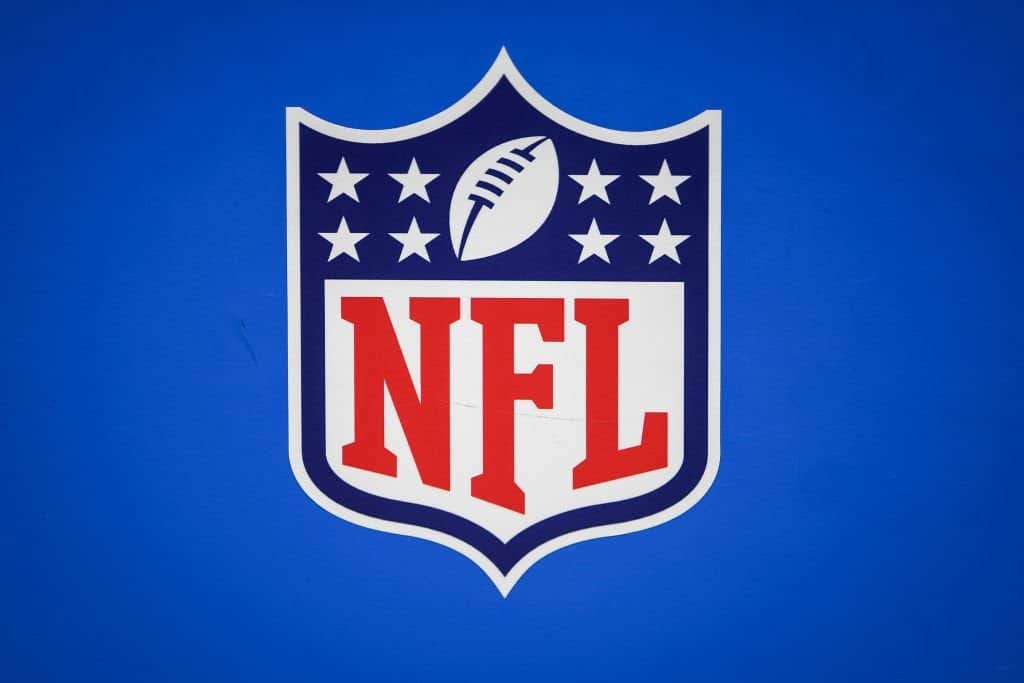 ¡FREE! 🏈🎙️🤬CORKED STATS — *THE* R-Rated NFL Betting Podcast🤬🎙️🏈 Monday Night Football, Week 4