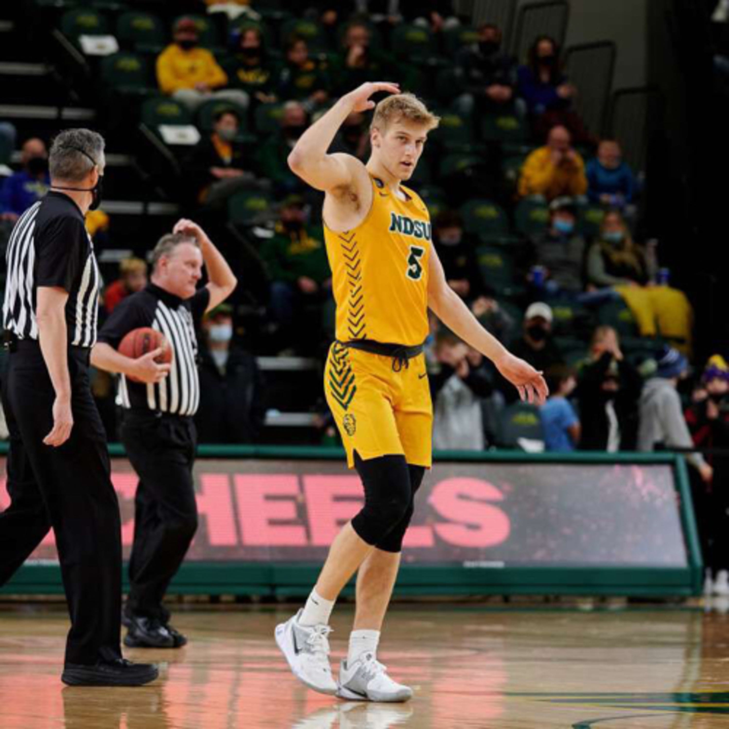 Late night with Barty