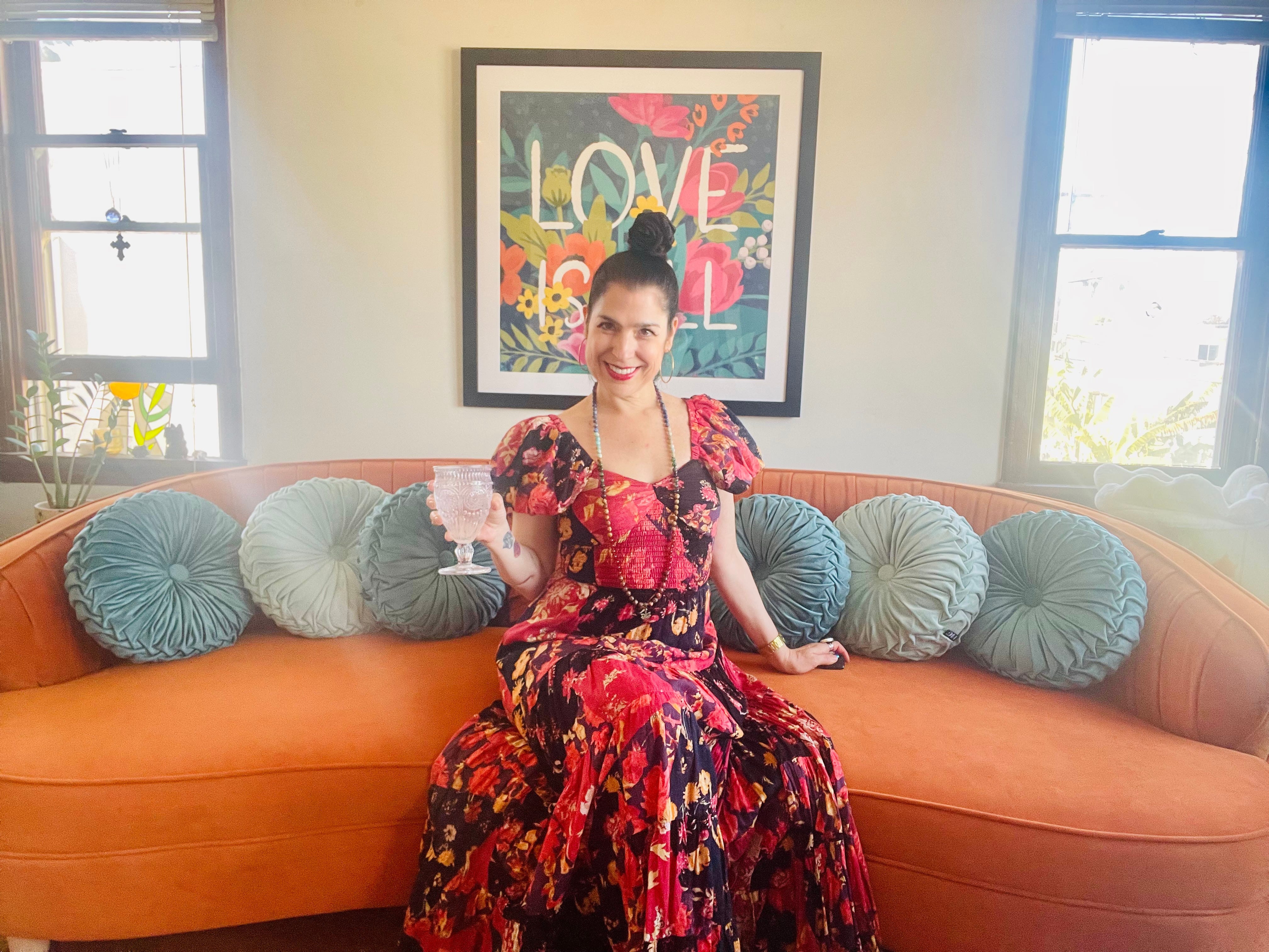 Laura’s Substack ~ Where Feng Shui Meets Fashion! Podcast