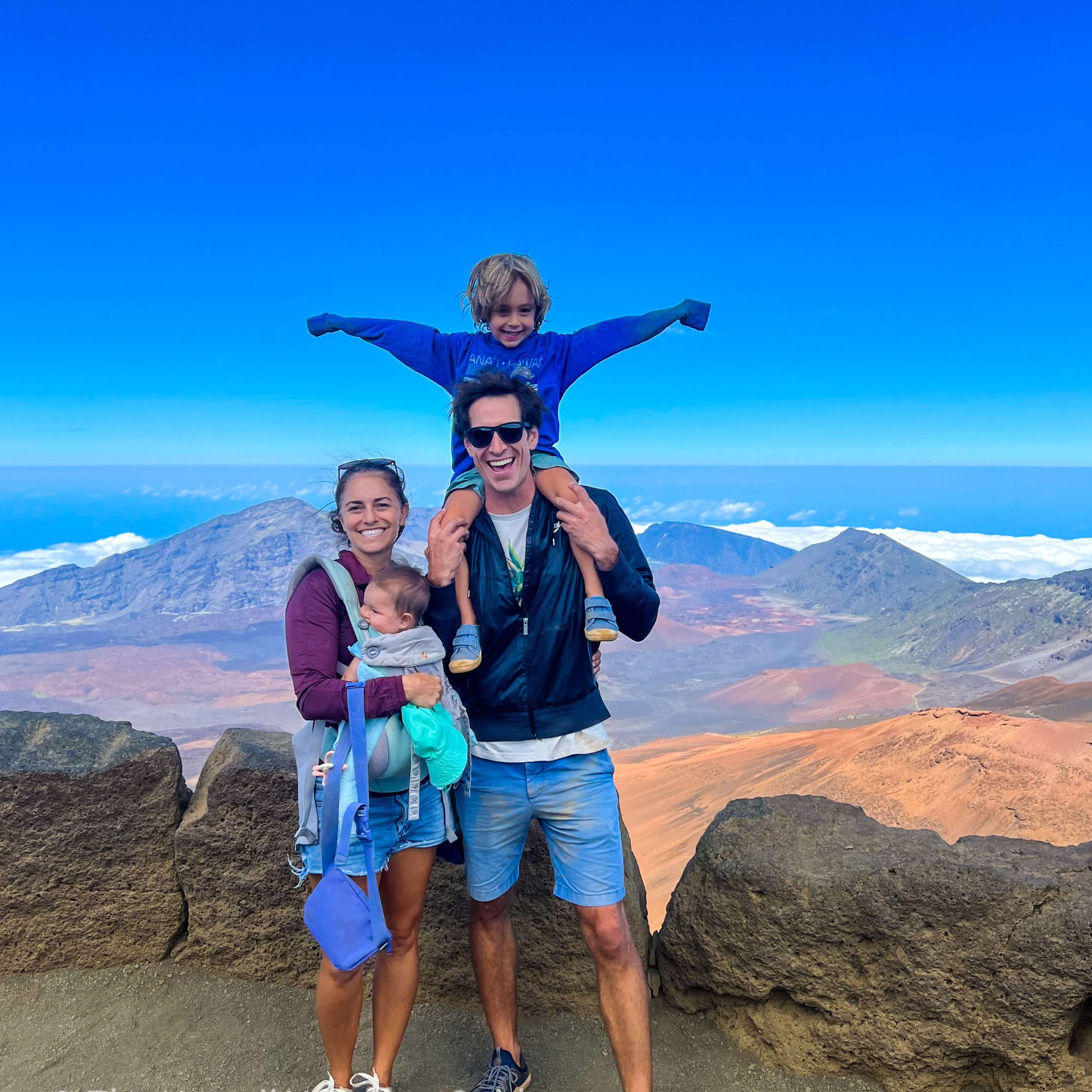 96 | Insider Tips for Planning an Epic Hawaii Vacation with Jordan & Erica of Hawaii Vacation Guide episode artwork