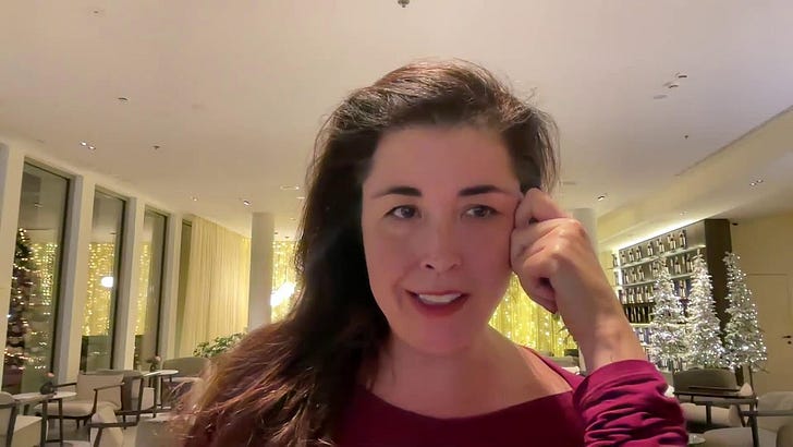 Episode 36: Getting ugly with chocolate cake