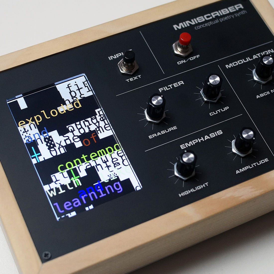 #934 | {Exist in Silence} la collection et l'exposition par WEN New Atelier x Agoria