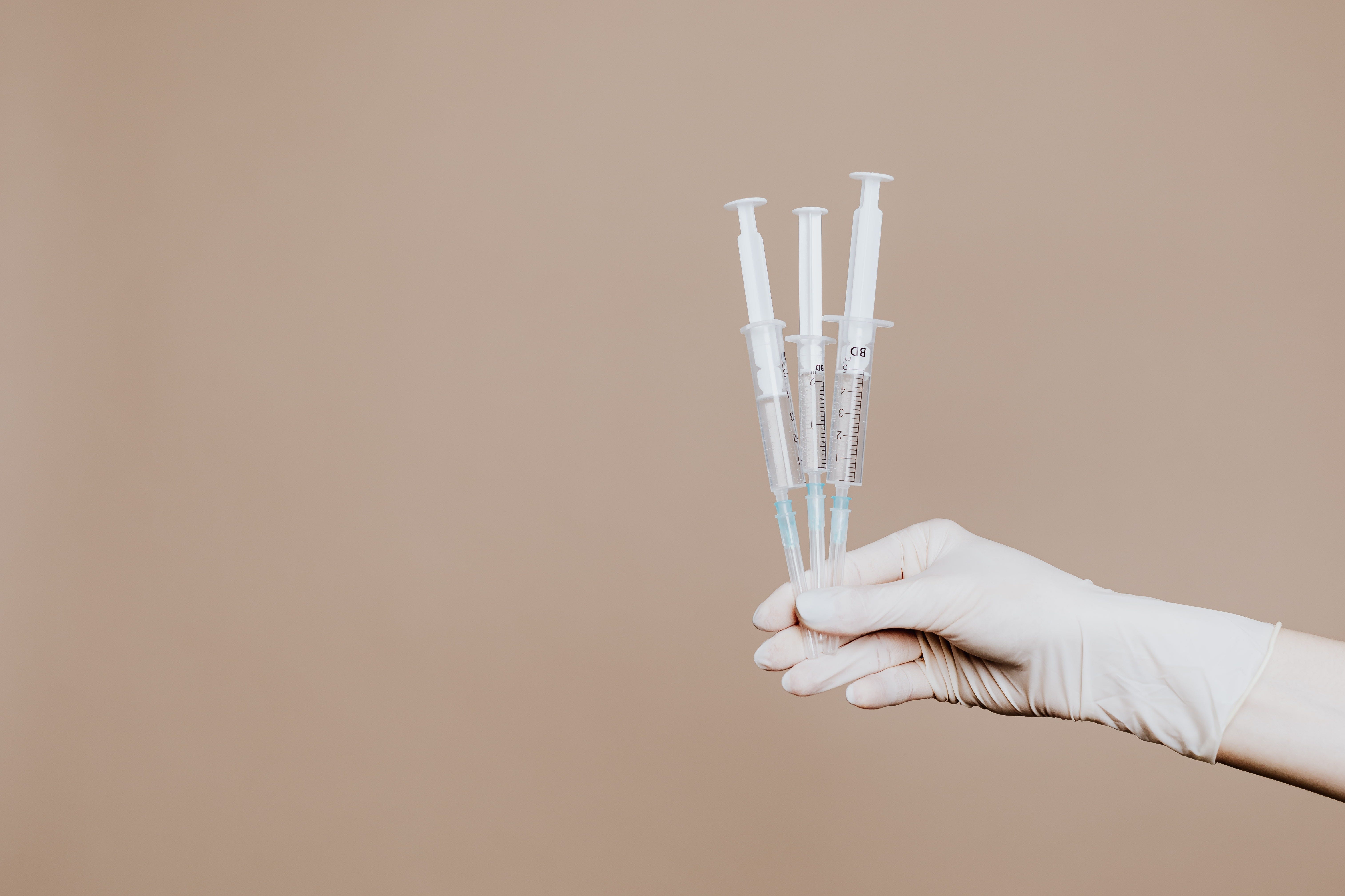 Caller defends anti-vax daughter: She's "following the science" episode artwork