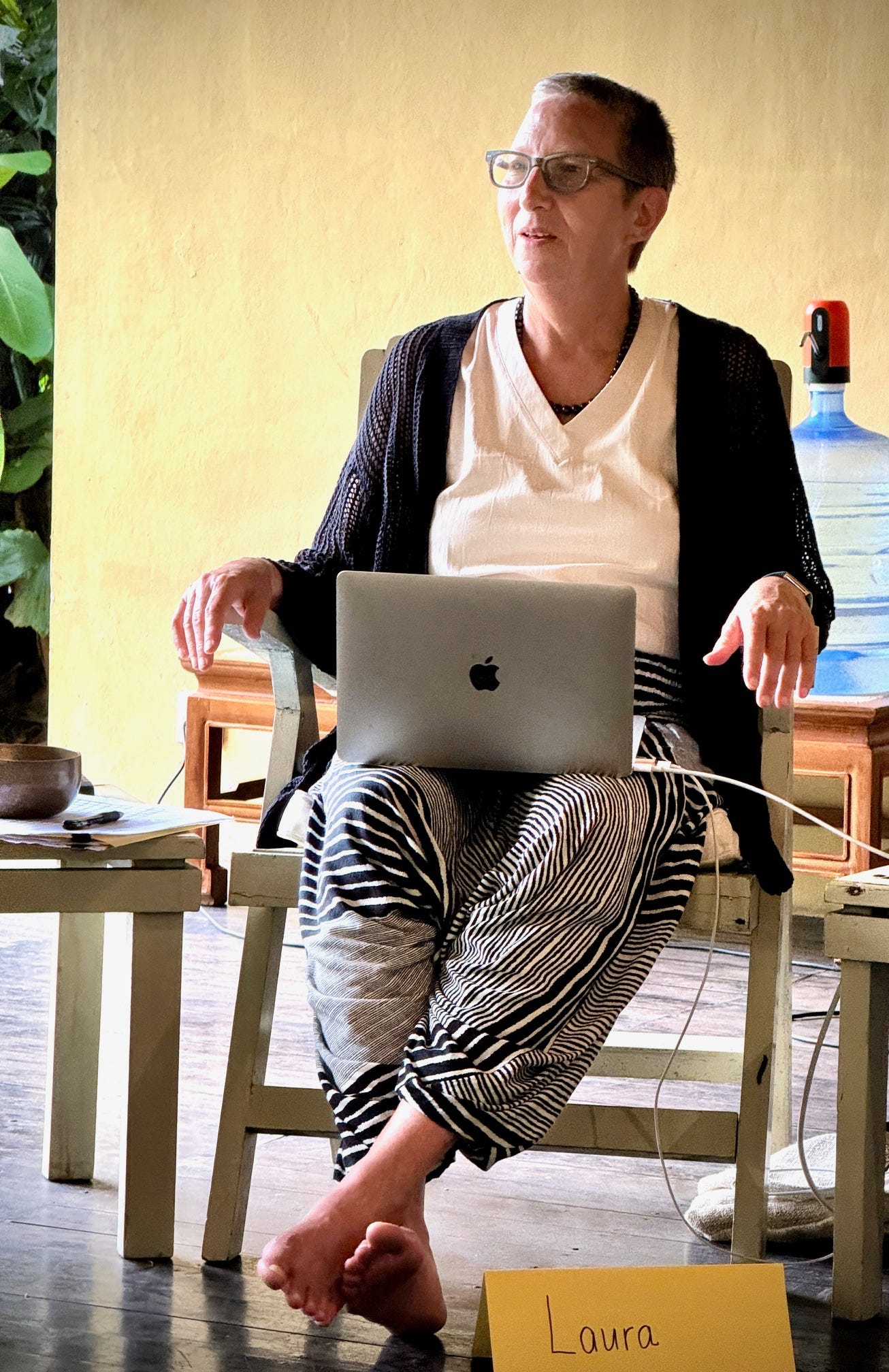How to Lead a Writing Retreat People Never Forget episode artwork