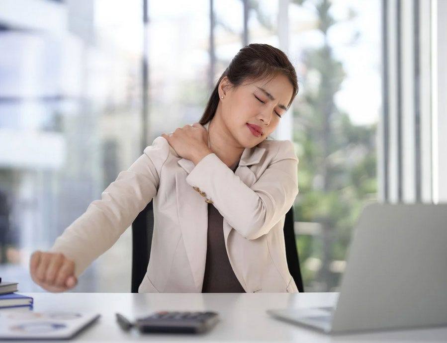 Audio. IBS news flash. Hidden connection! IBS bloating and shoulder pain... episode artwork