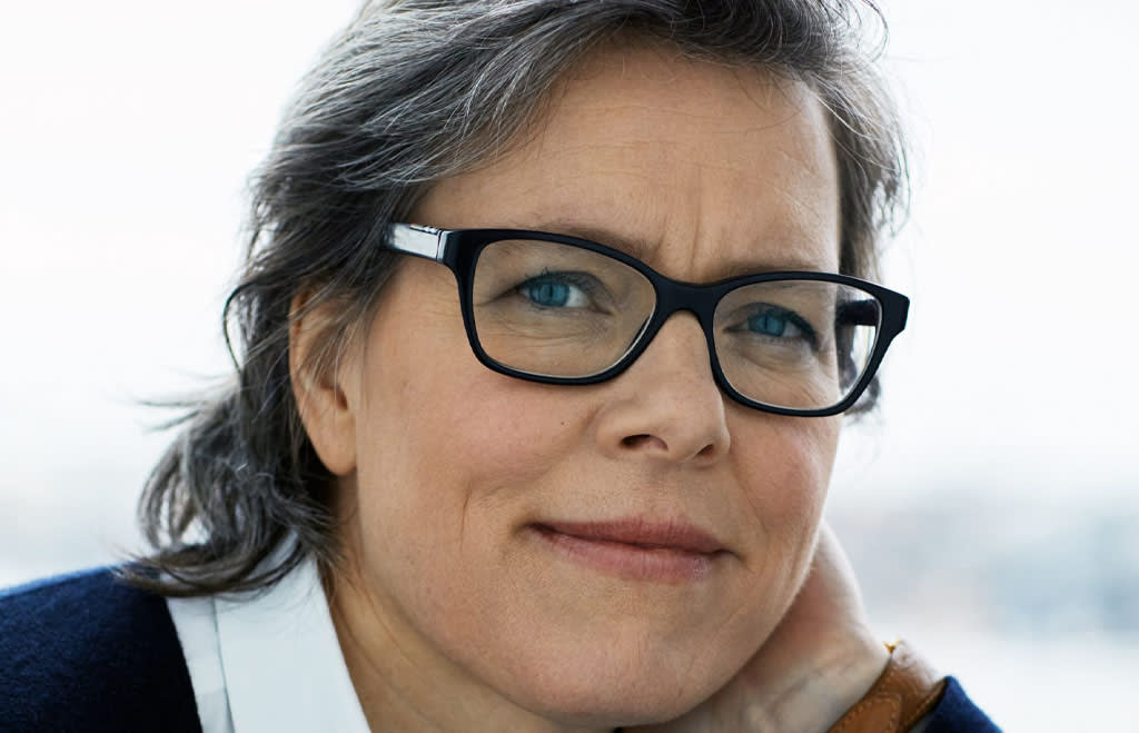 Varför är journalister så underdåniga, Lena Andersson? (repris)