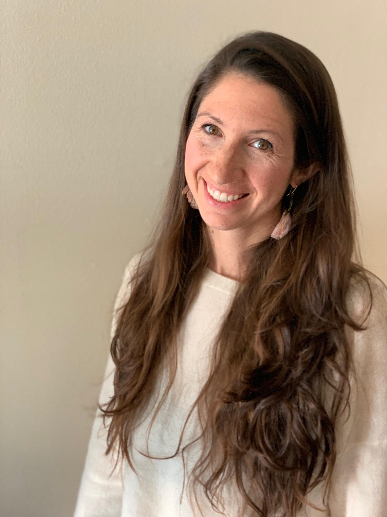 Eliminating Single Use Packaging, Economically (with Lindsey Hoell @ Dispatch Goods)