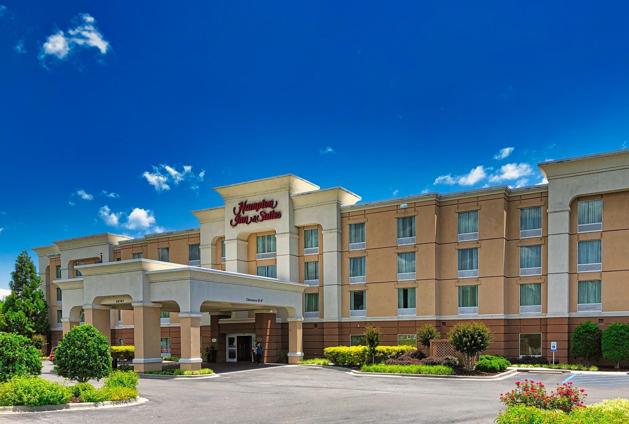Episode 220 - What Is Going On With Hotels? episode artwork