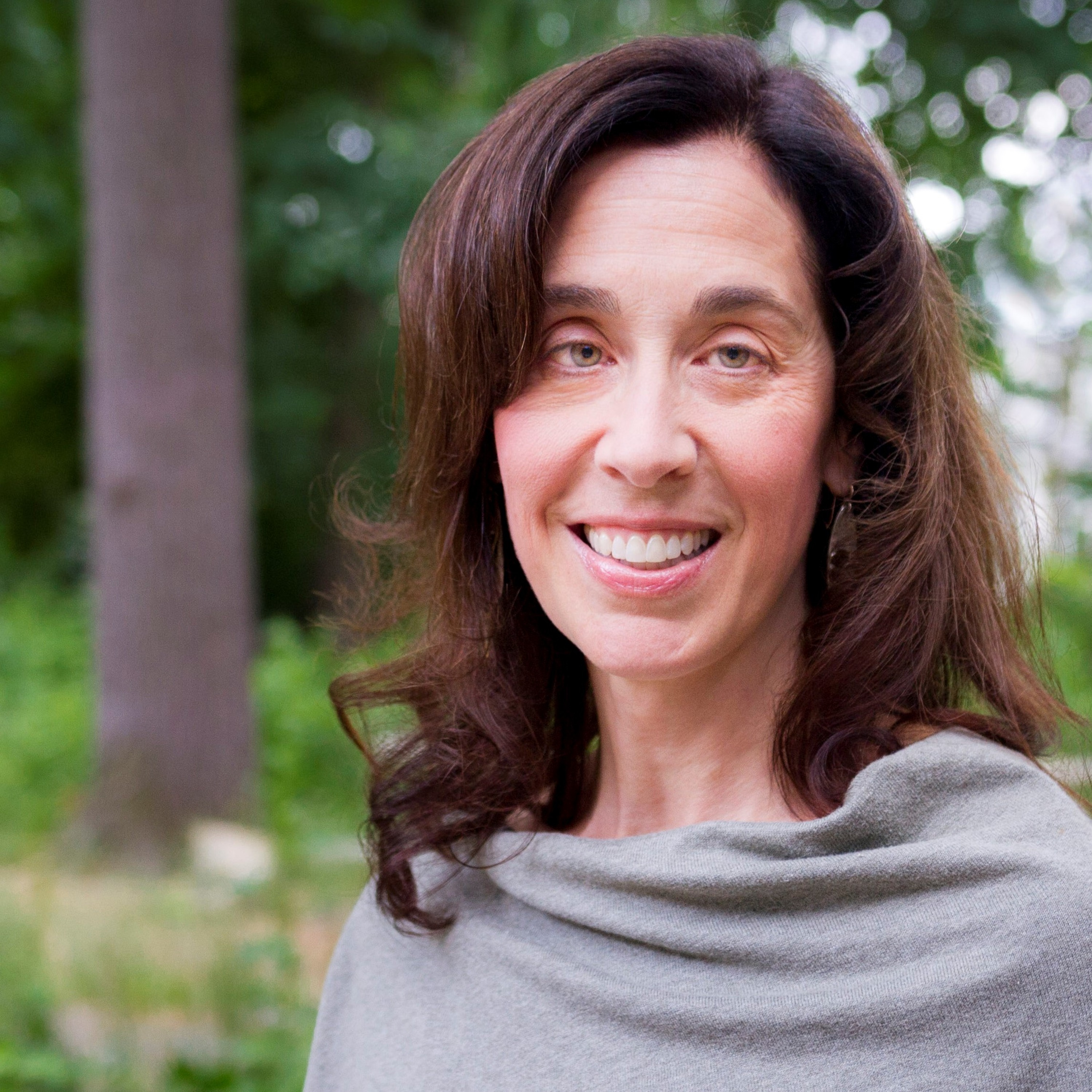 Using Biomimicry This Activist Is Turning Impact Investing Upside Down To Erase Racial Wealth Gaps - #1126 episode artwork