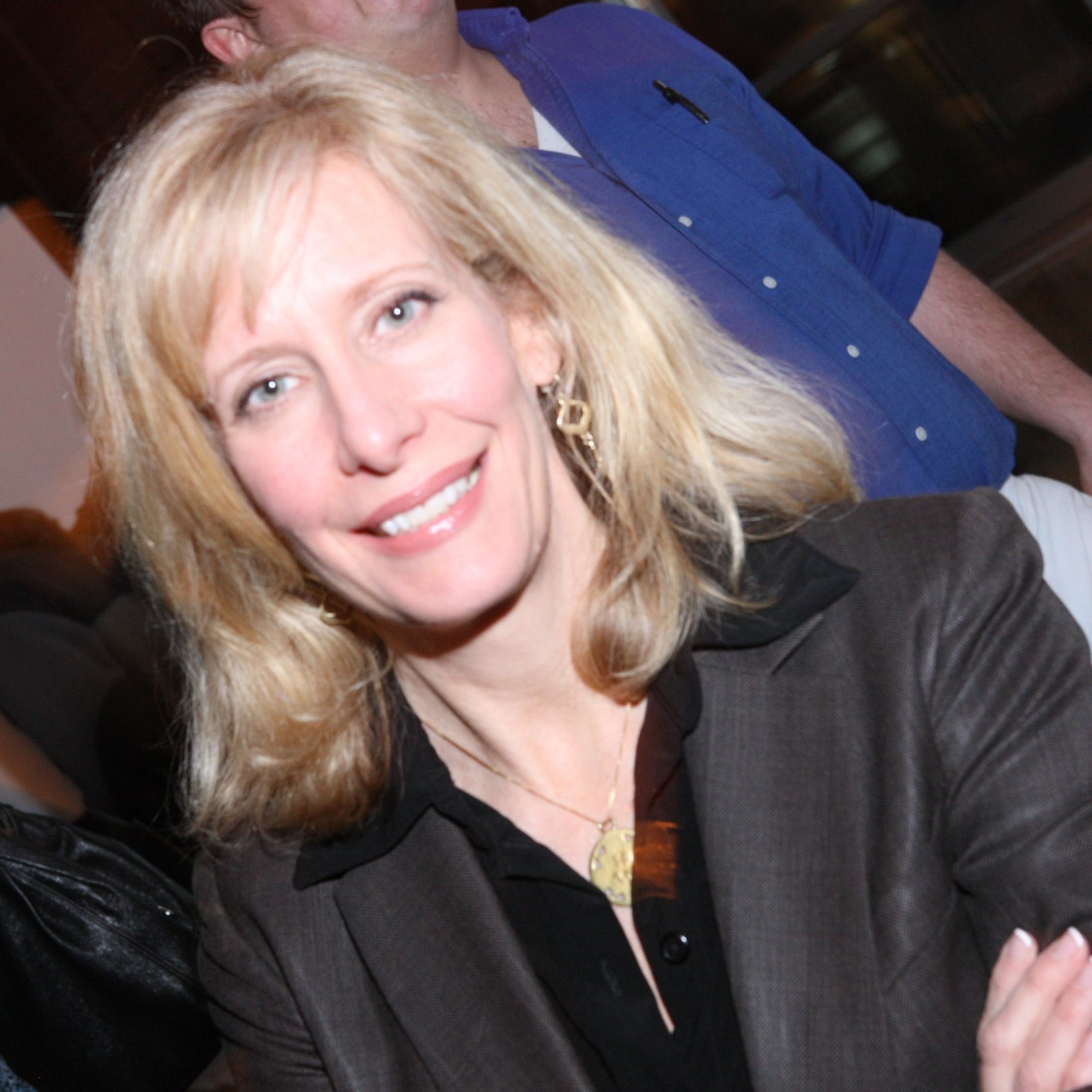 Successful Crowdfunder Offers Tips For Raising Money For Nonprofits #1117 episode artwork