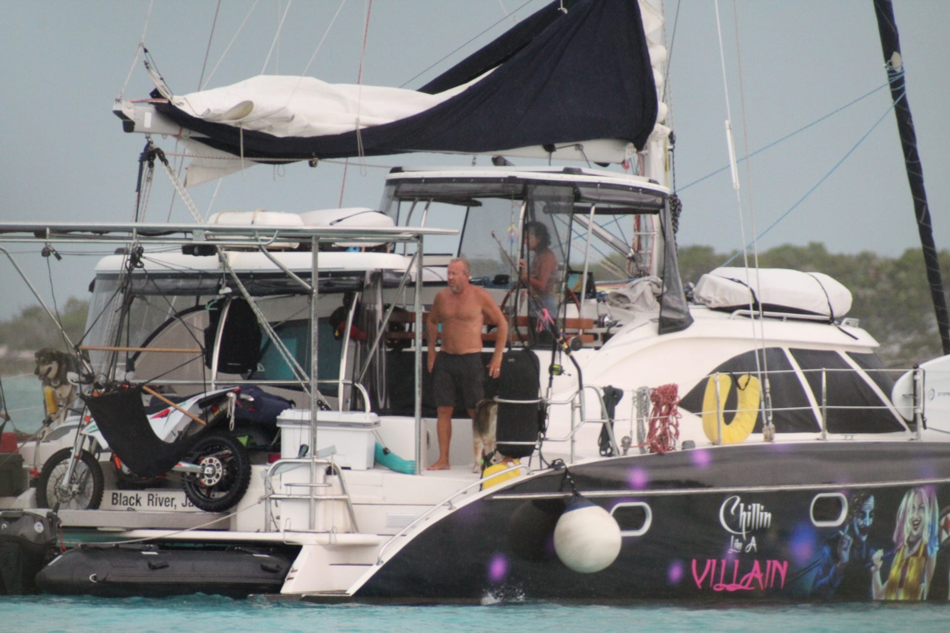 Sunday Audio: A Case Study on How NOT To Flee by Boat episode artwork