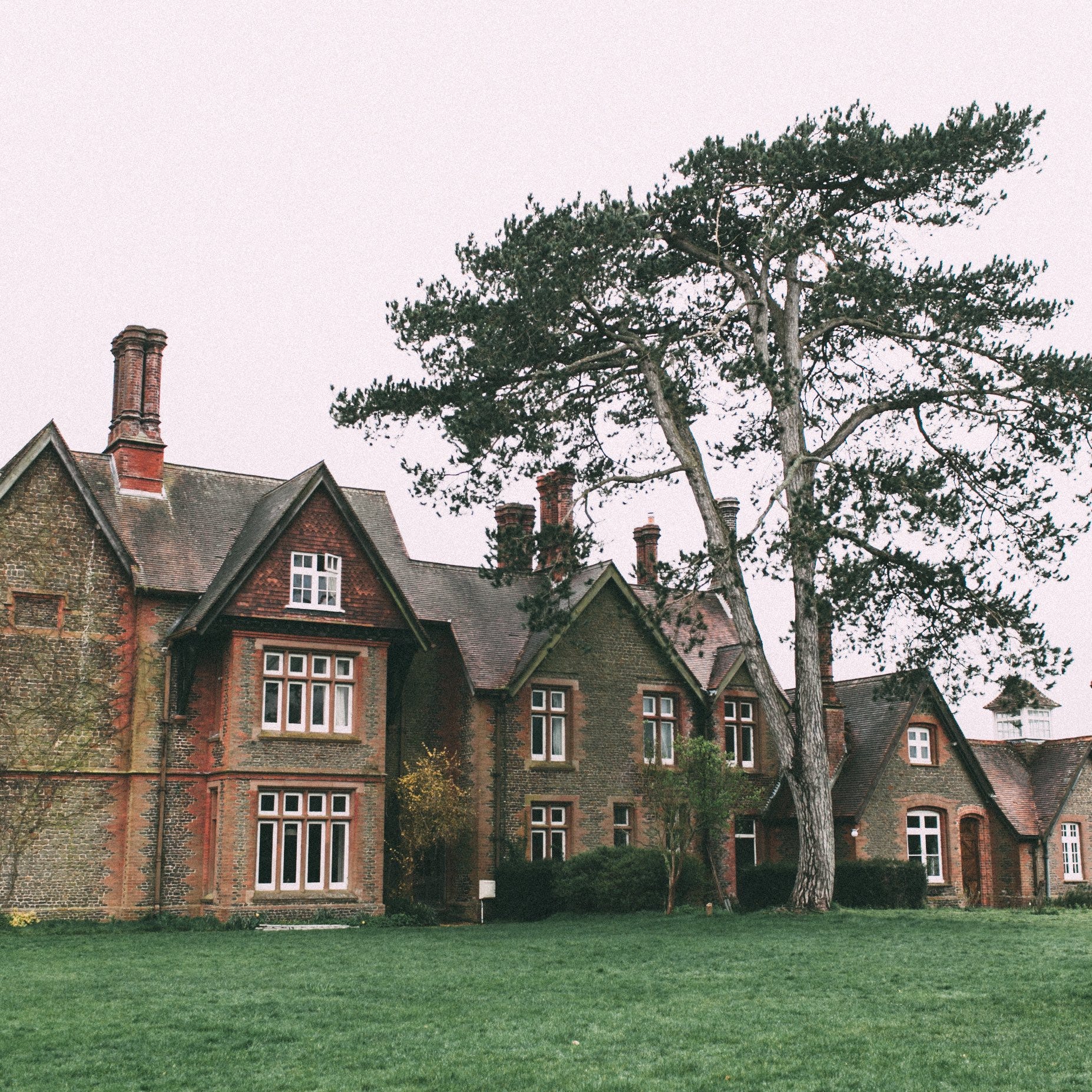 'Those Human Nests': Vincent Van Gogh's Search for Home (Lindsey Patton)