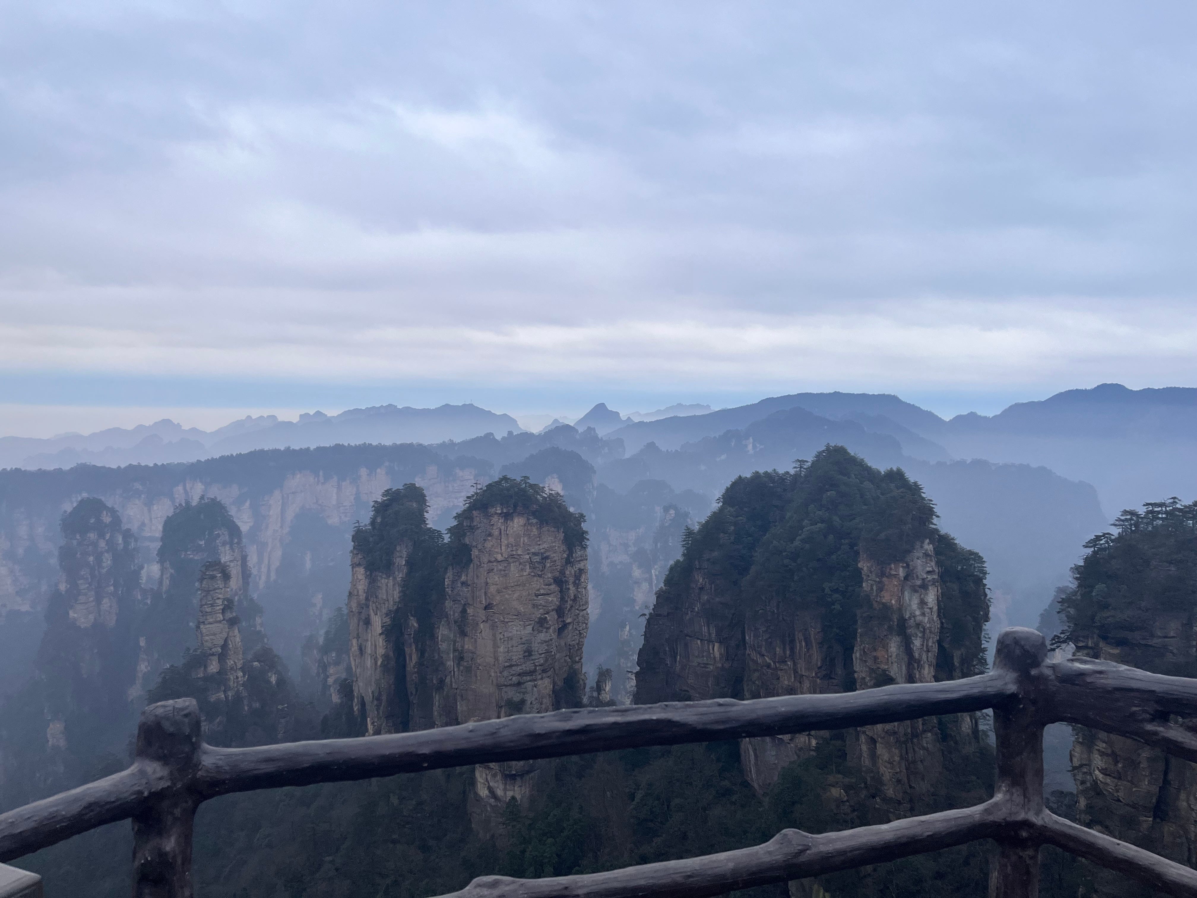 The Light of Zhangjiajie episode artwork