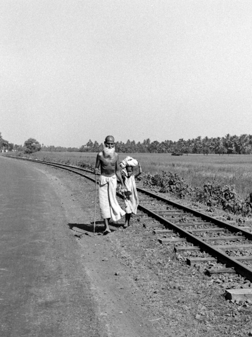 EP 21: Bengal Famine Of 1943 With Dr. Janam Mukherjee episode artwork