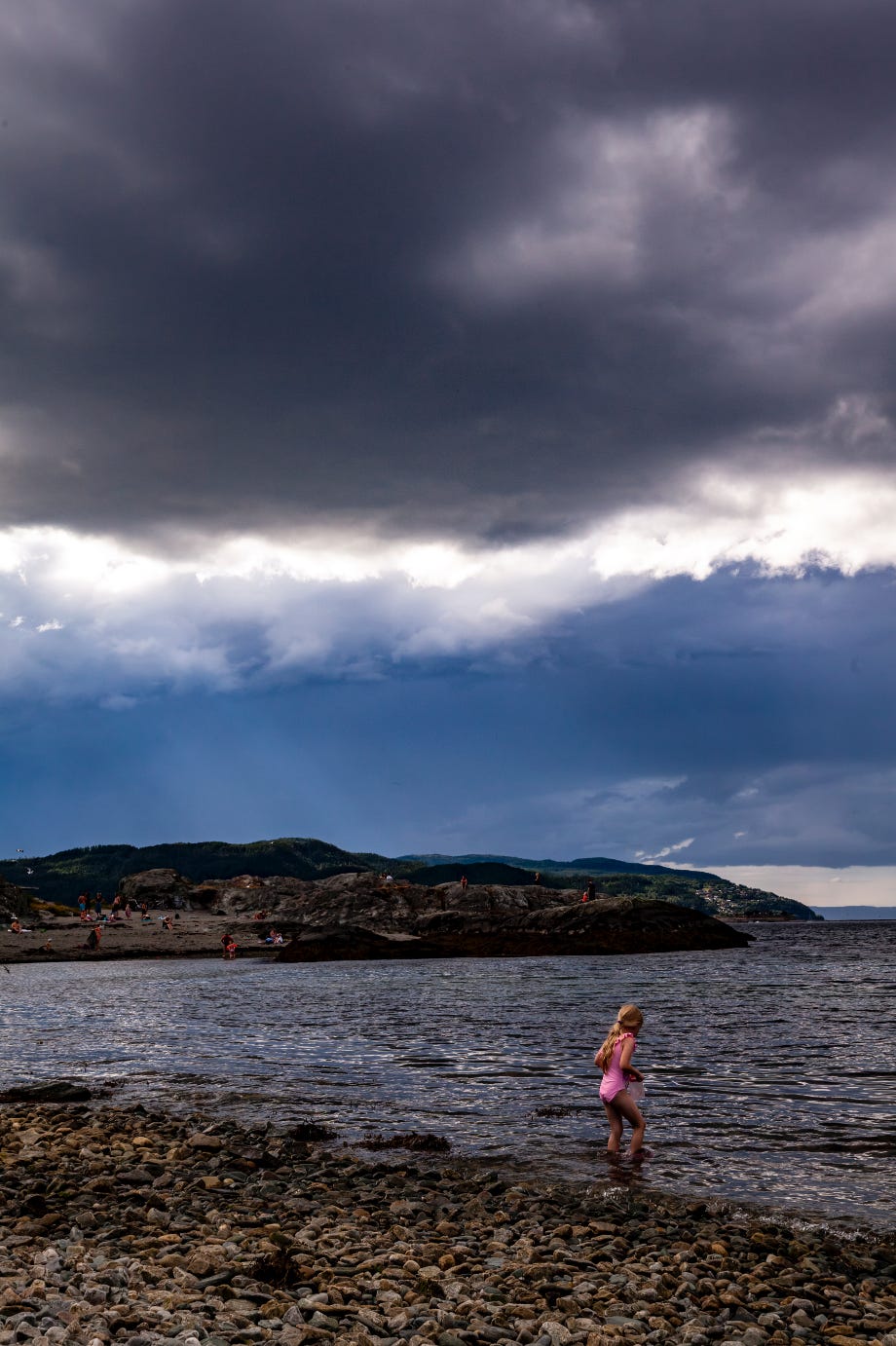 Hell is a train stop episode artwork