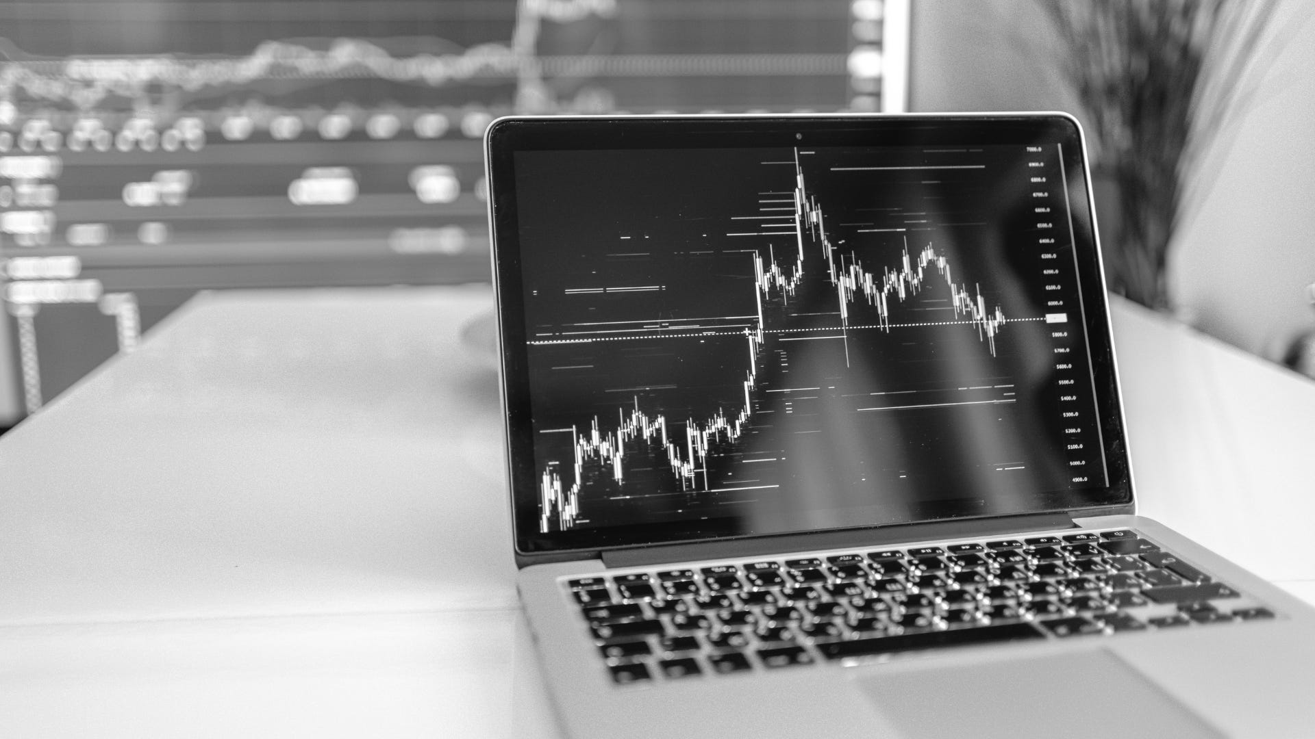 Mastering Basis Risk in Commodity Hedging episode artwork