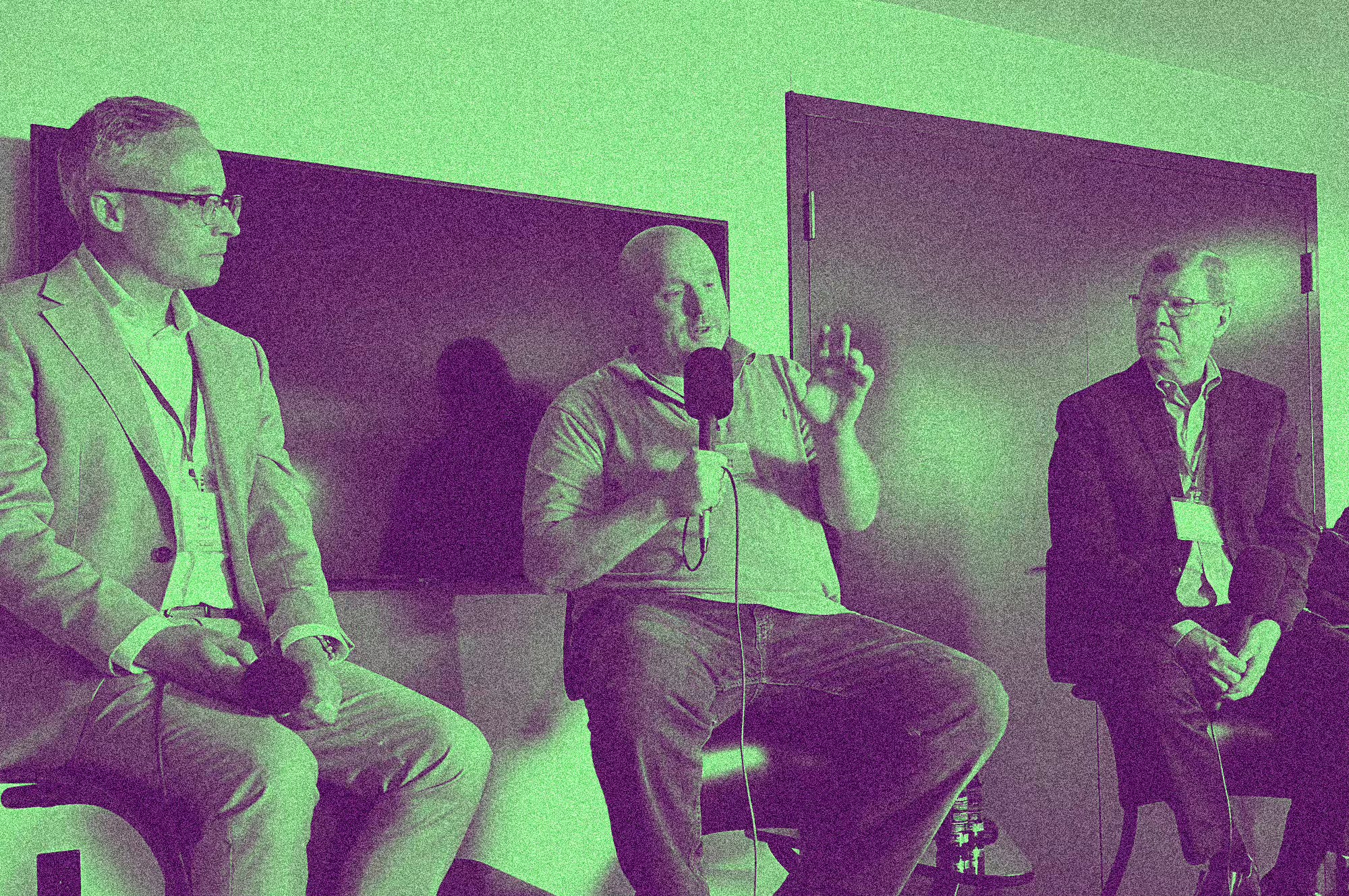 Zooming In at The UnPopulist