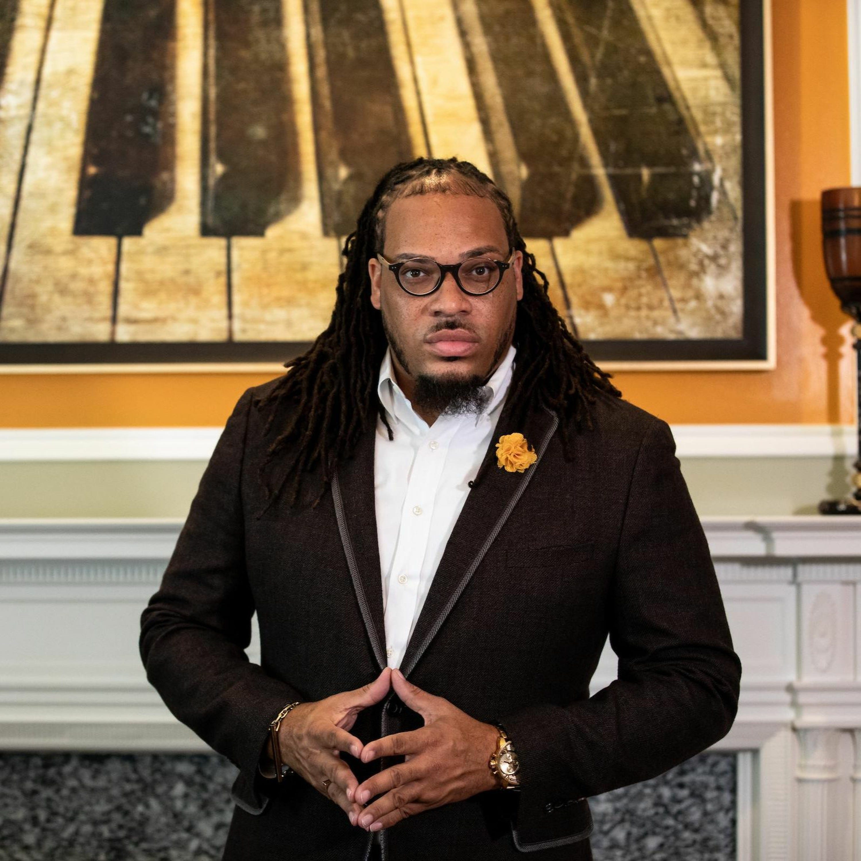 "I Thought This Would Be Hard!" Pro-BLM Reverend Gets the Chicken Song!