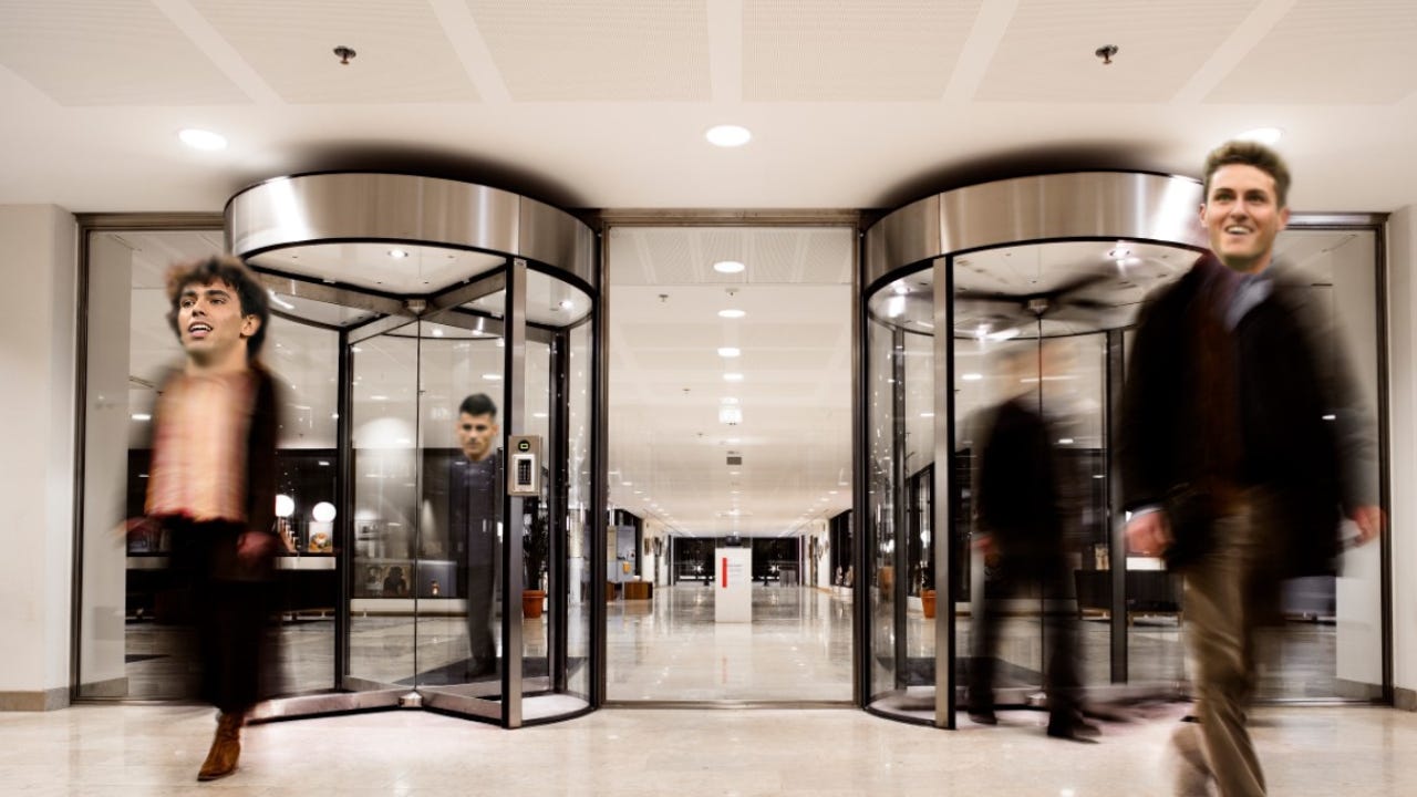 Episode 347: Revolving Door