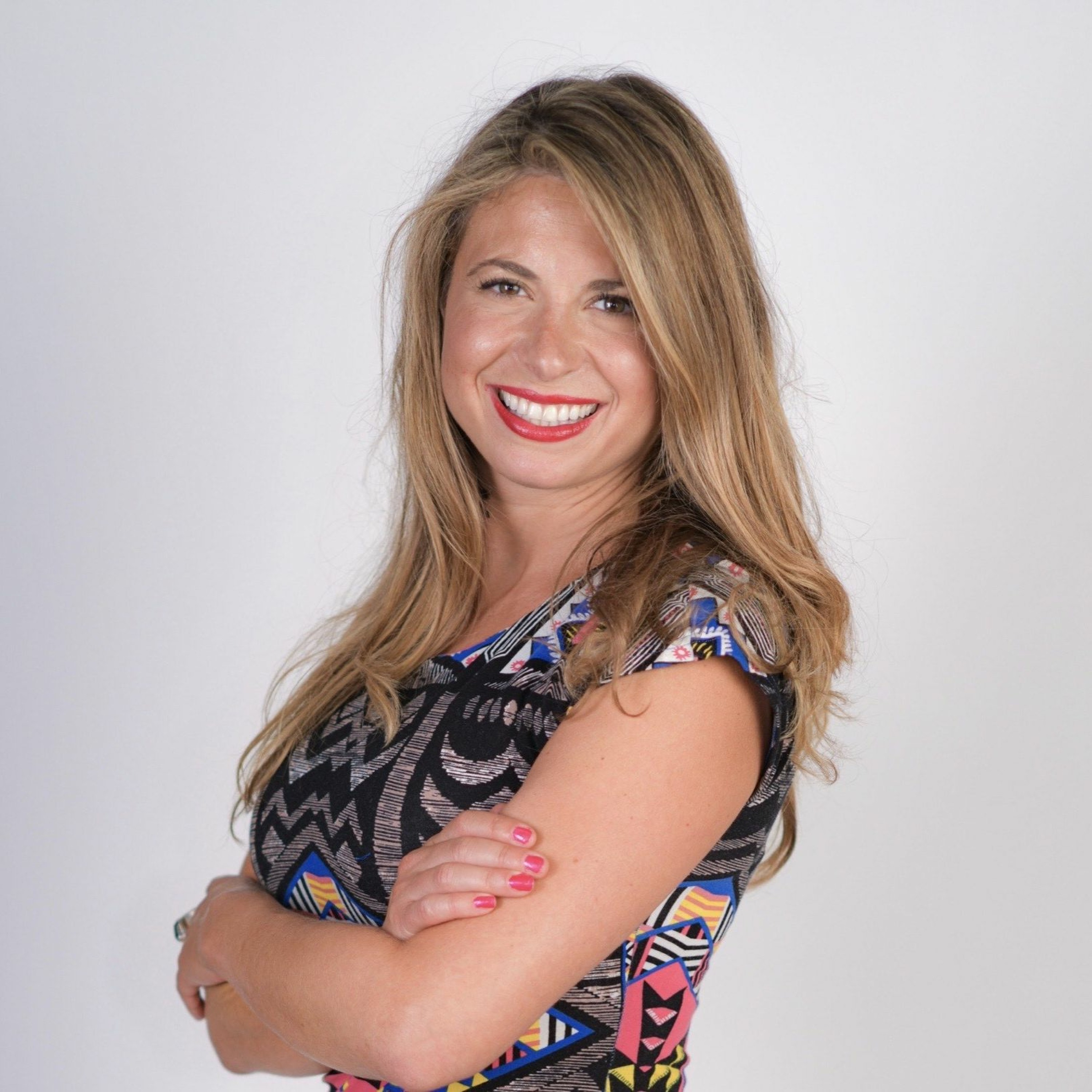 Samantha Karlin-How Women Use Power to Lead in Different Ways episode artwork
