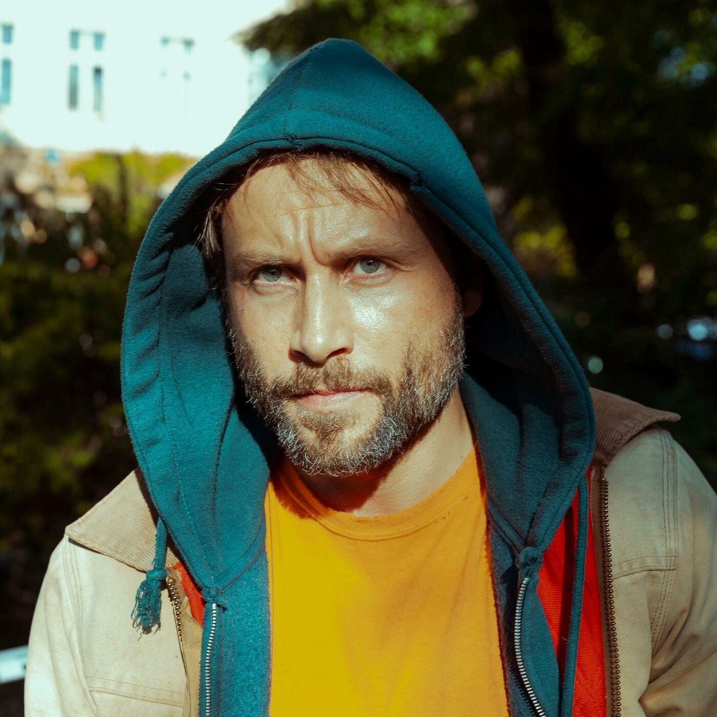 Max Riemelt überzeugt in "Schlafende Hunde" als abgestürzter Polizist episode artwork