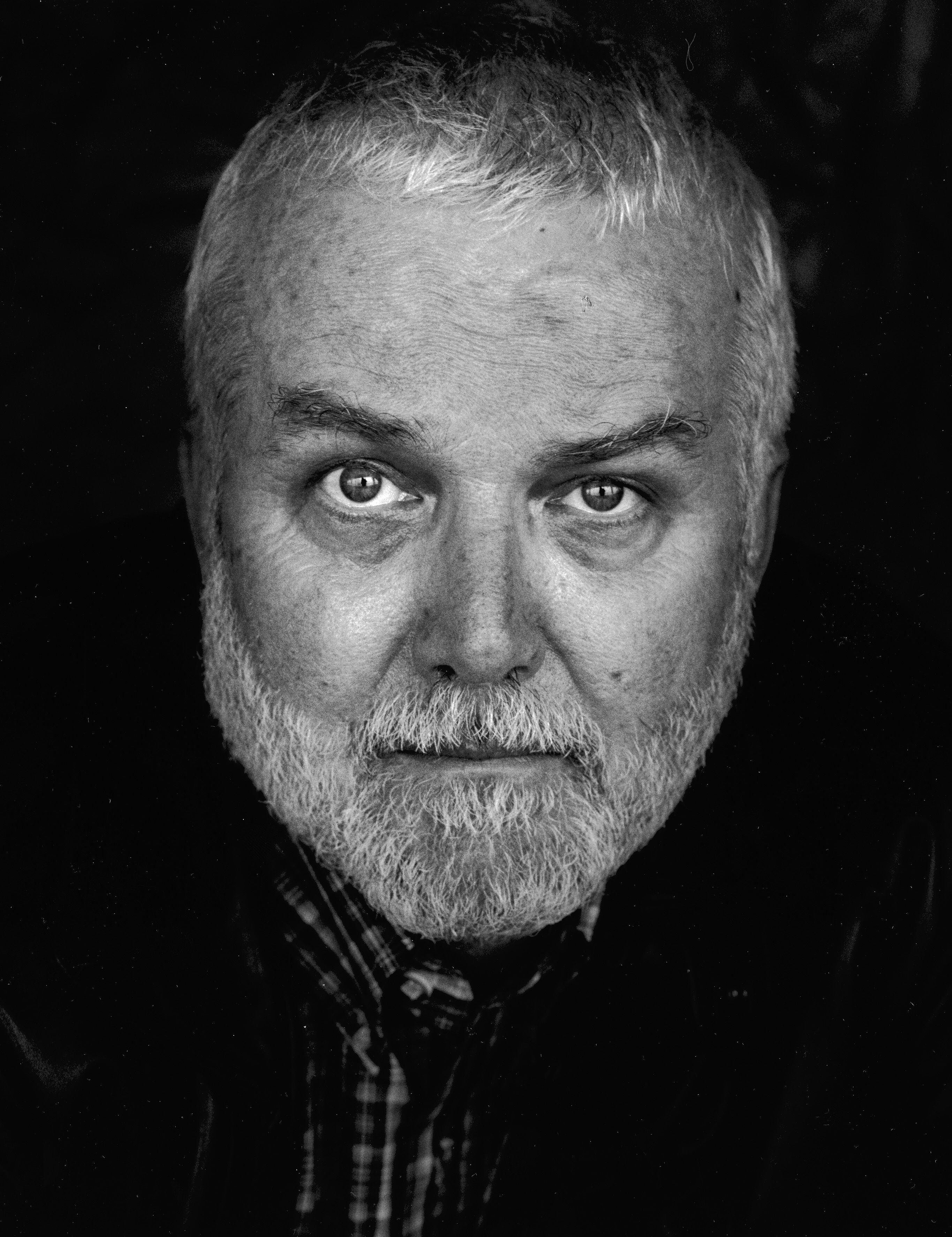 In Memory of the Great American Novelist Russell Banks episode artwork