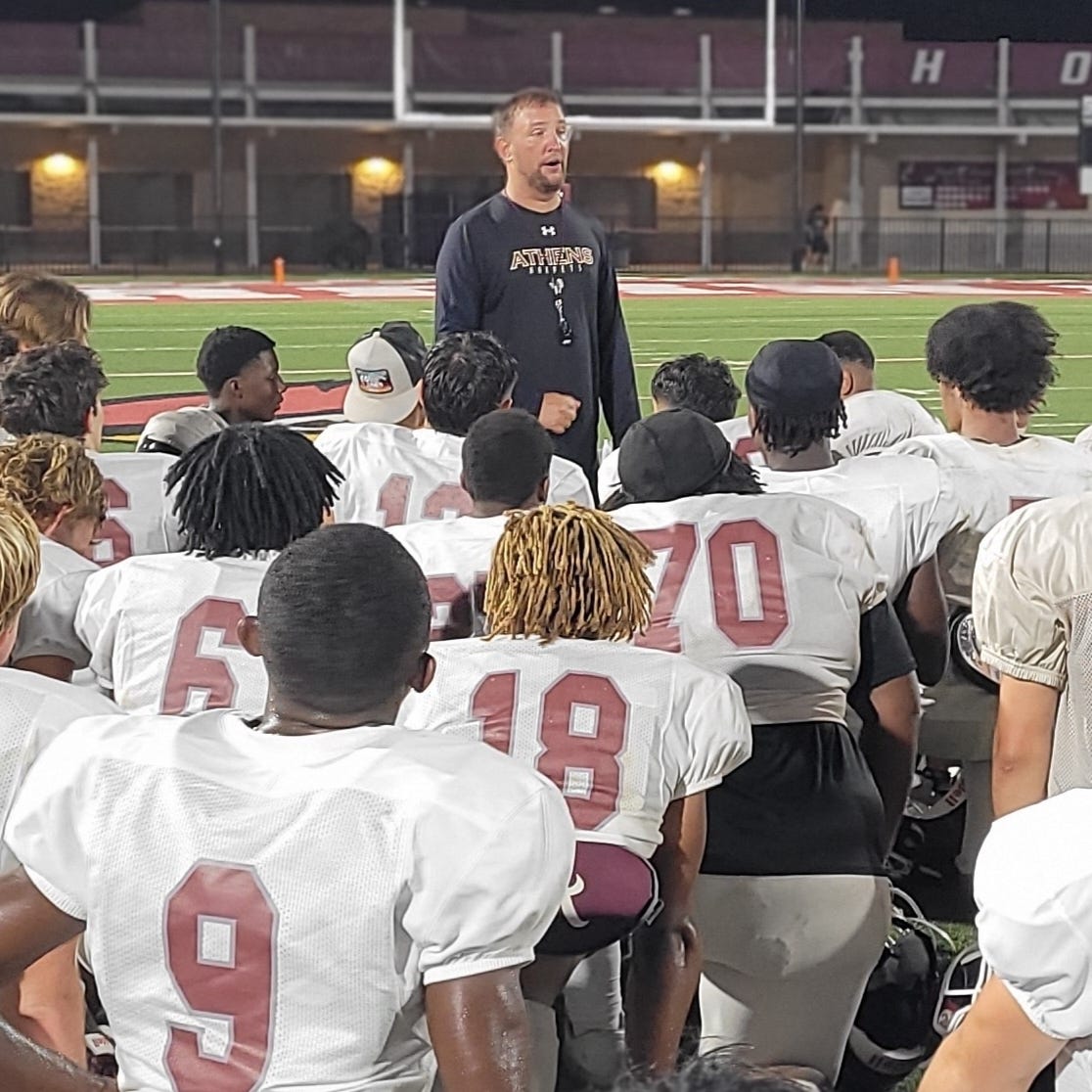 What\'s Happening in Henderson County