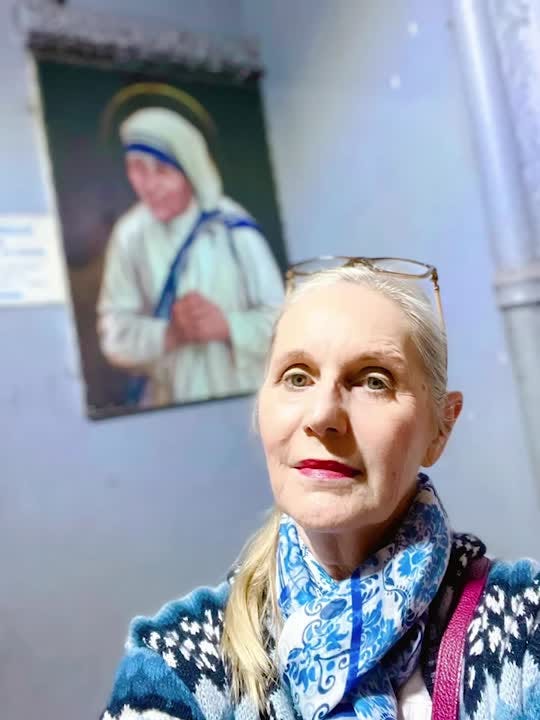 Saint Mother Teresa of Calcutta episode artwork