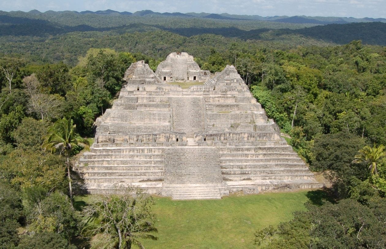 The King Beneath the Acropolis: What a 1,600-Year-Old Tomb in Belize Reveals About Maya Power and Foreign Diplomacy episode artwork
