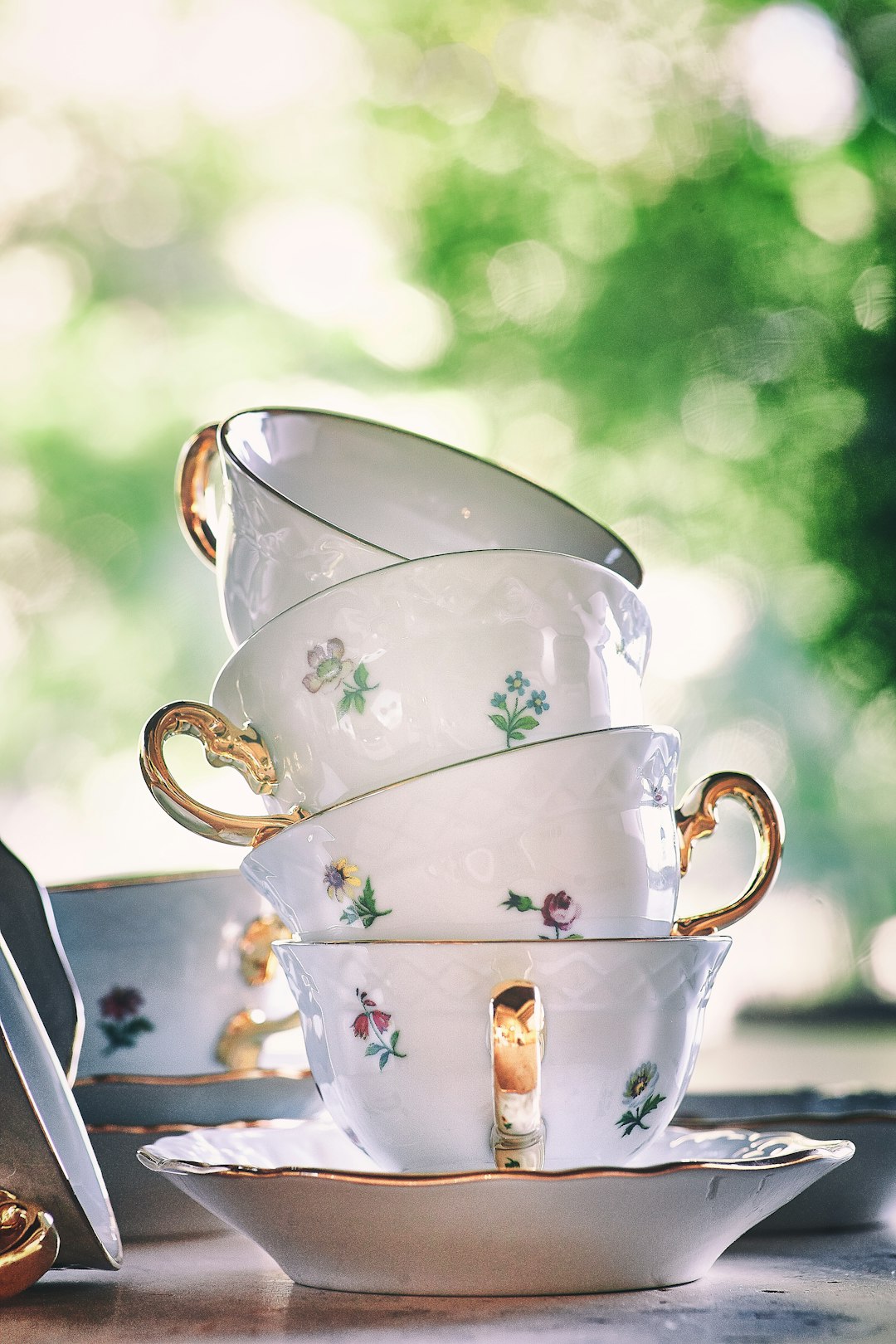 Empty Your Cup: How Releasing Old Stories Transforms Your Life episode artwork