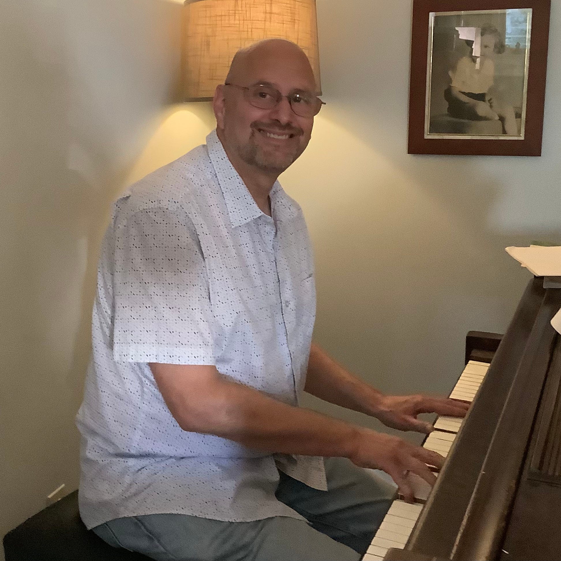 Bach: 2-Part Inventions (performed by Eric Bluestine) episode artwork