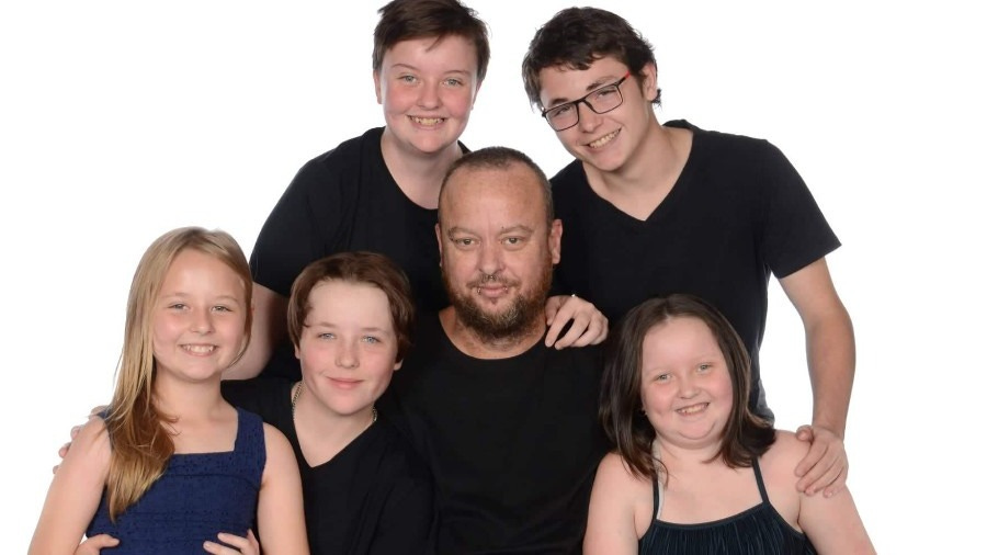 Cafe’s Locked Out Mailing List