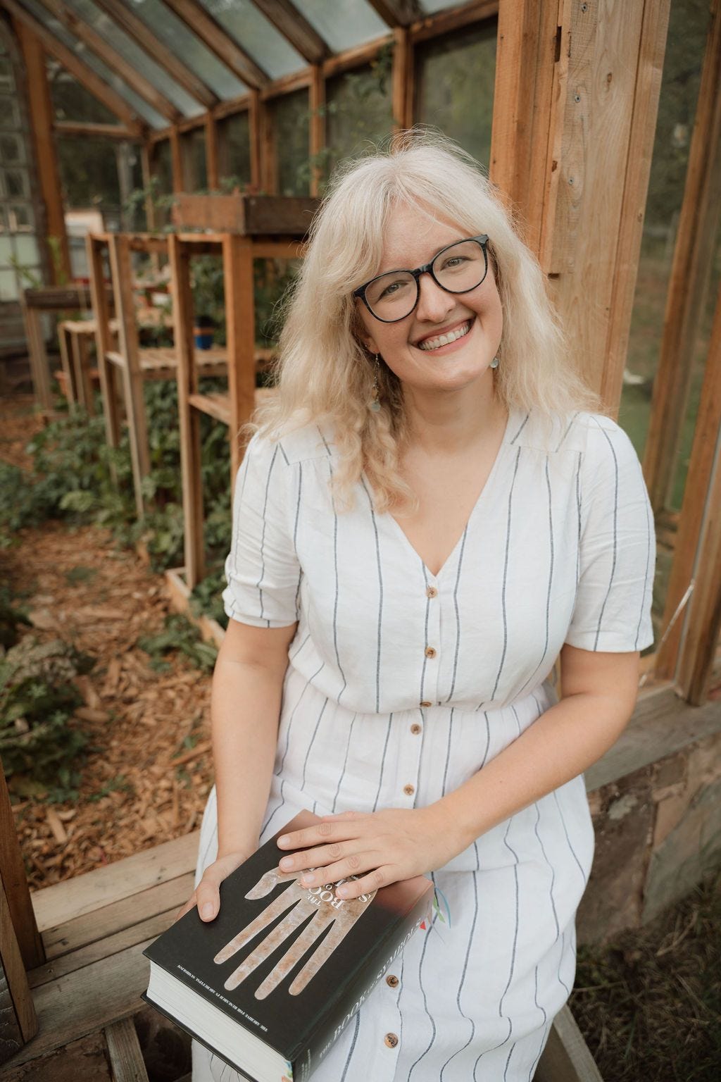 002 - Being an Artist, Ethical Marketer and Whole Luminous Human with Claire Matz episode artwork