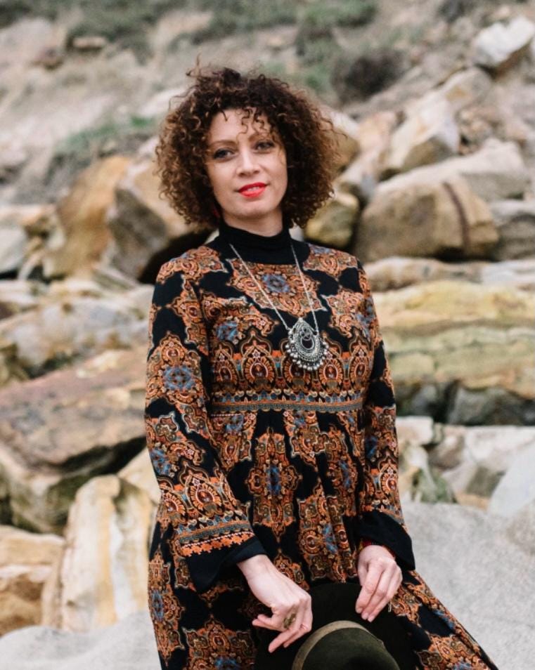 007 Simone on Ego Death, Unmasking & The Art of Making the Decision Right episode artwork