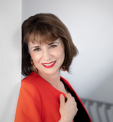 Isidra Mencos: Sex, salsa and a great story