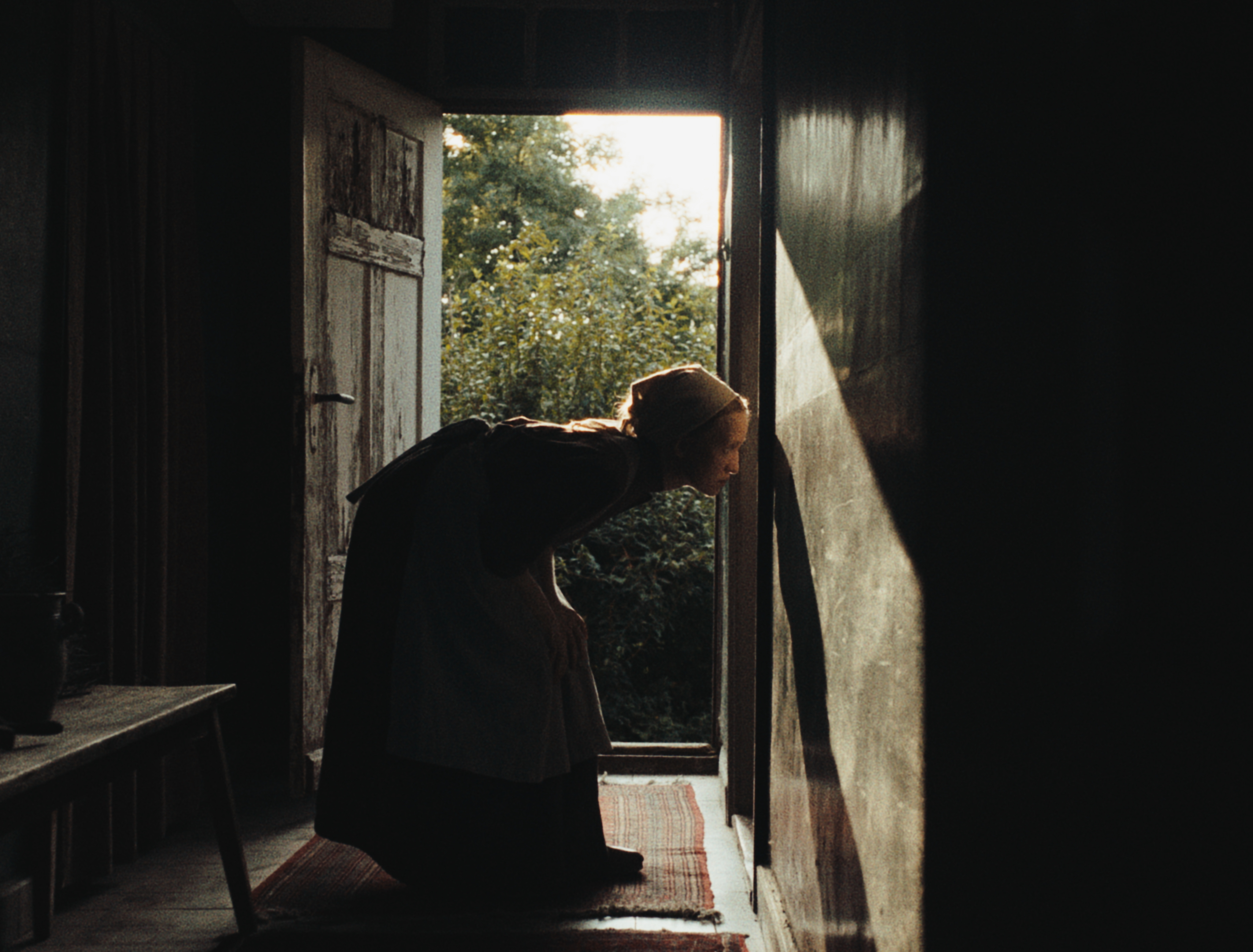 "Sound of Falling" Cinematographer Fabian Gamper on Crafting the Oscar Contender, his Filmmaking Approach, & More