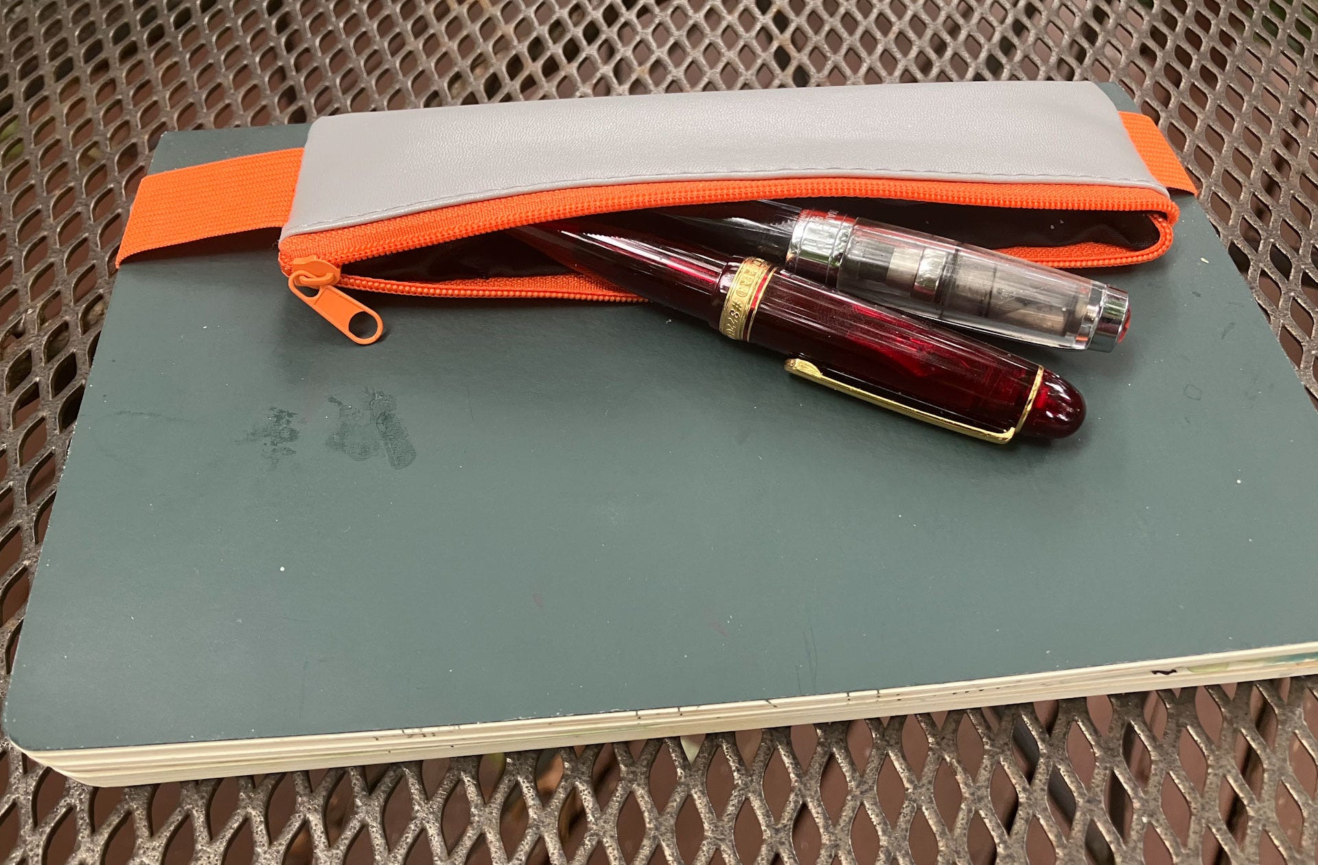 A Sketch Book and Two Fountain Pens episode artwork