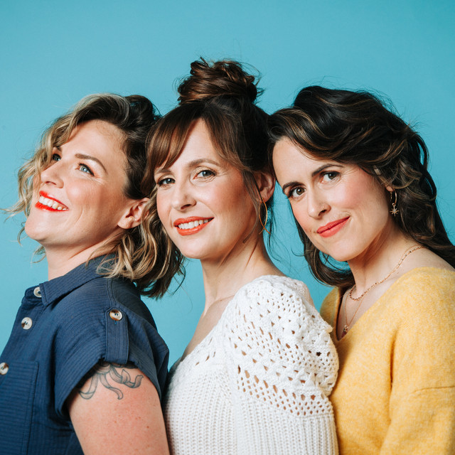 Episode 227 - Interview with Good Lovelies (Folk Music Trio) episode artwork