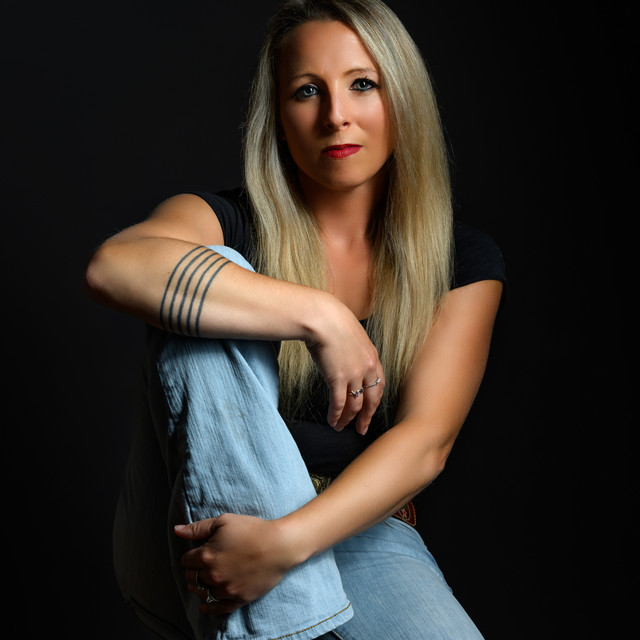 Episode 484 - Interview with Janna Leduc (Musician) episode artwork