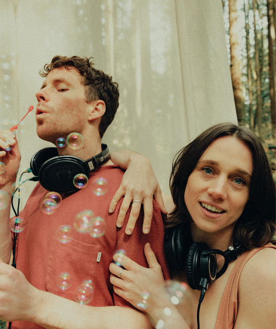 Episode 585 - Interview with Stephen Clarke and Daniela Gunn-Doerge (Days of Lavender)