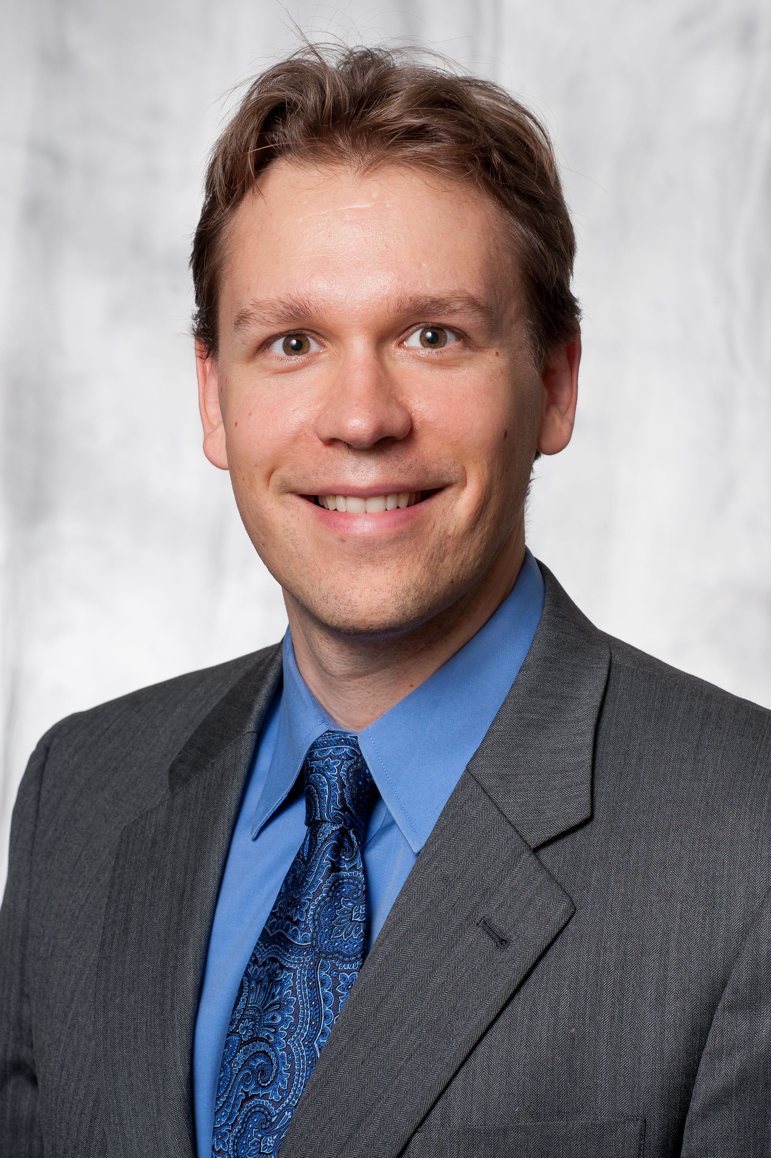 John Hatfield, University of Texas at Austin - Offering a Lower Cooperating Commission Makes It Harder to Sell Your Home episode artwork