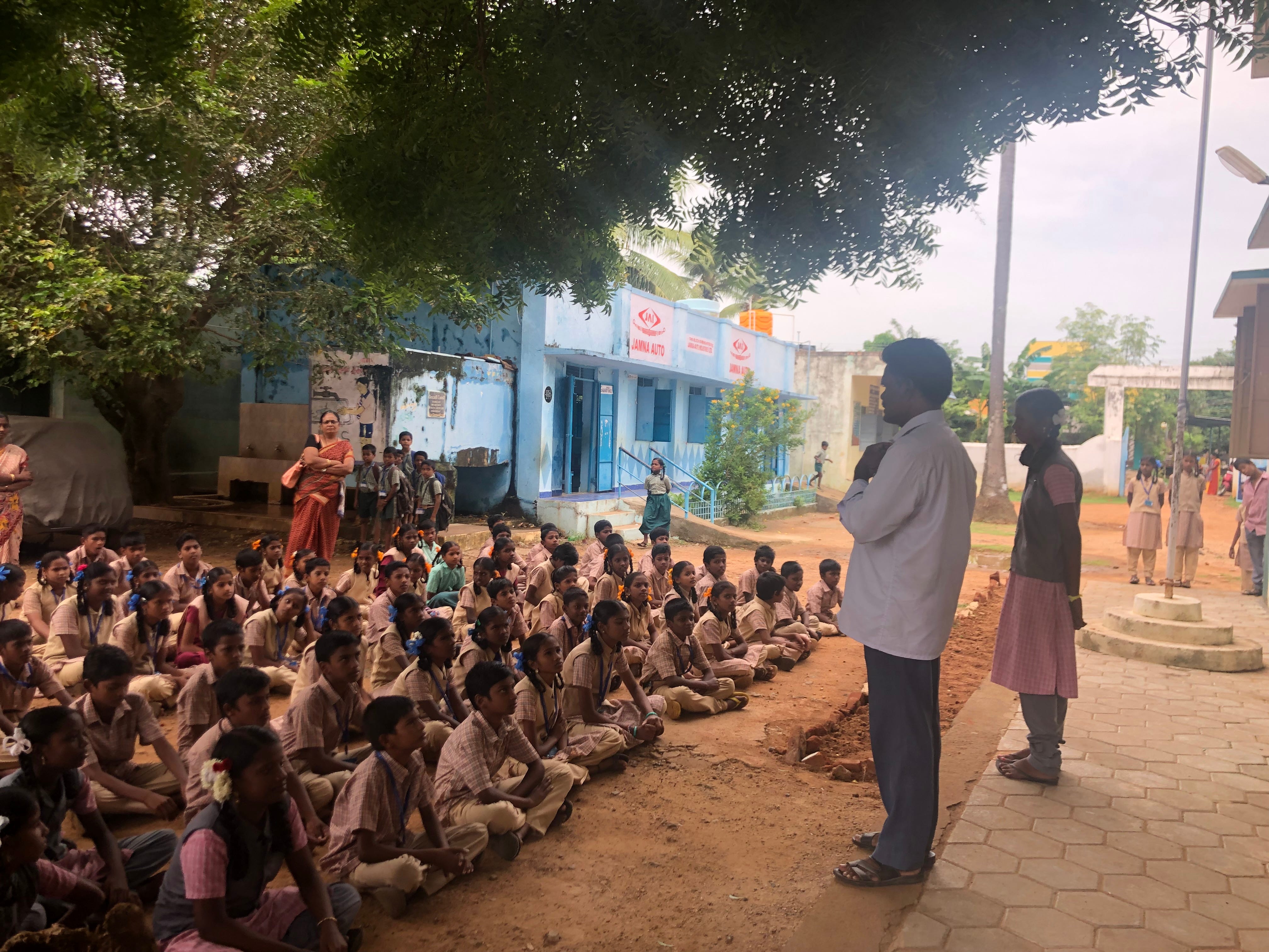 பள்ளியில் நான்-18