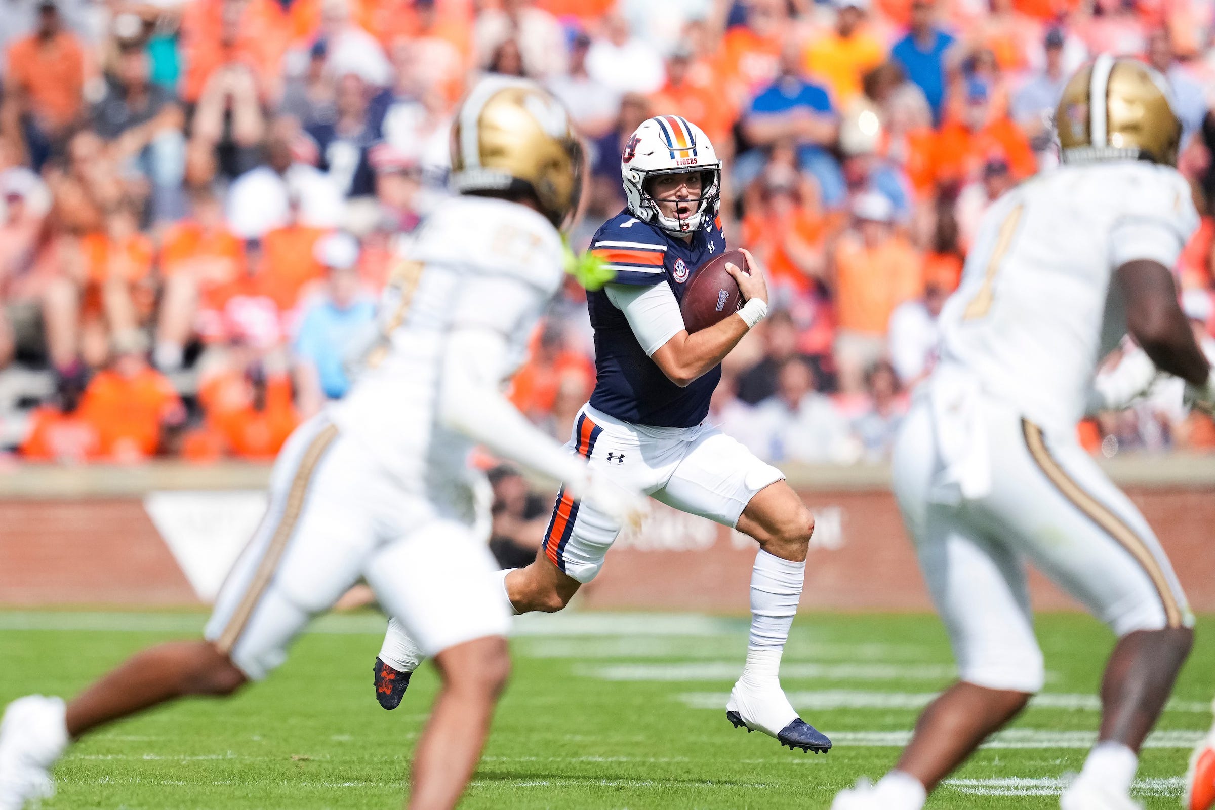 Episode 430: Regression (Football) and Progression (Basketball)