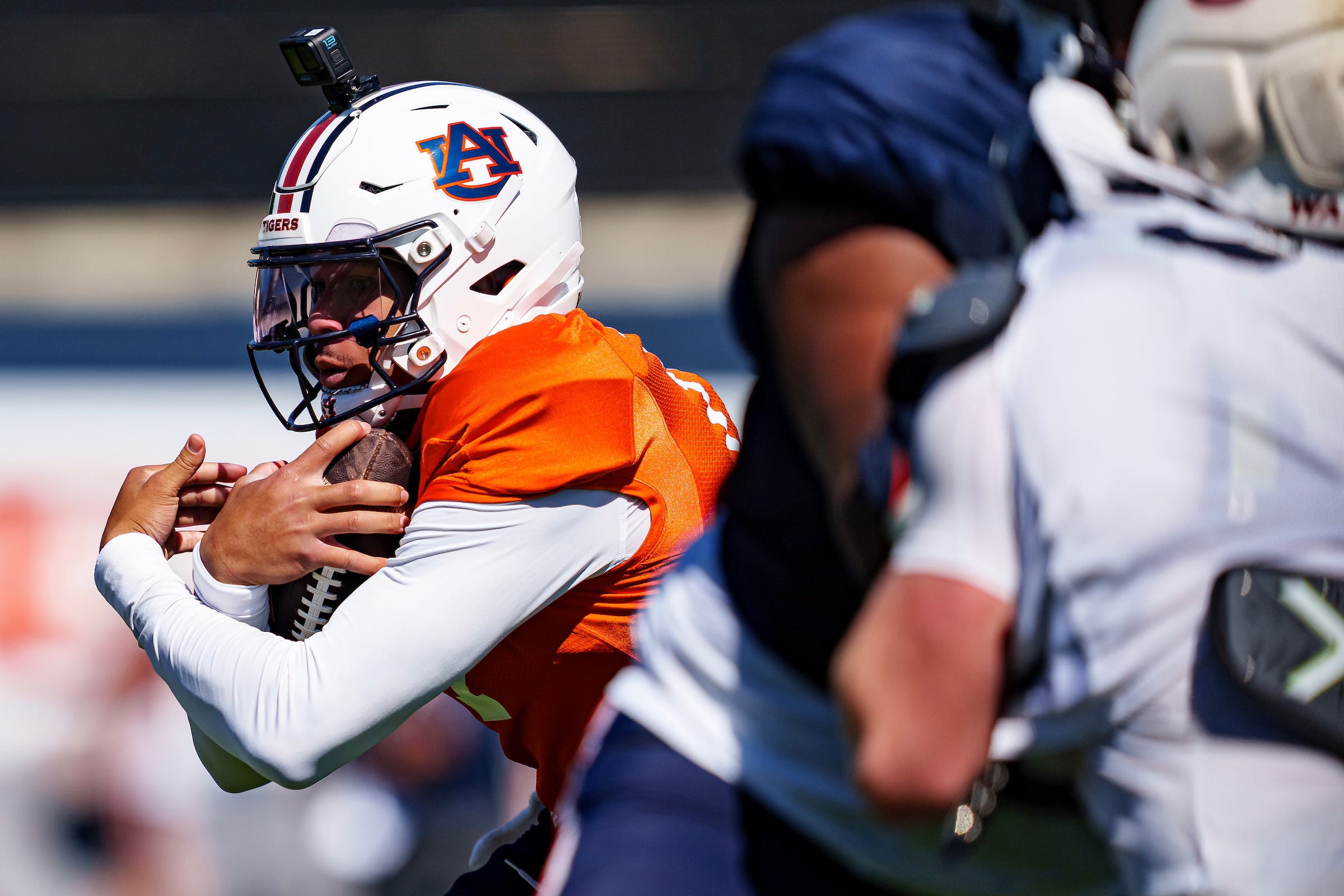 Episode 575: Can I Kick It?