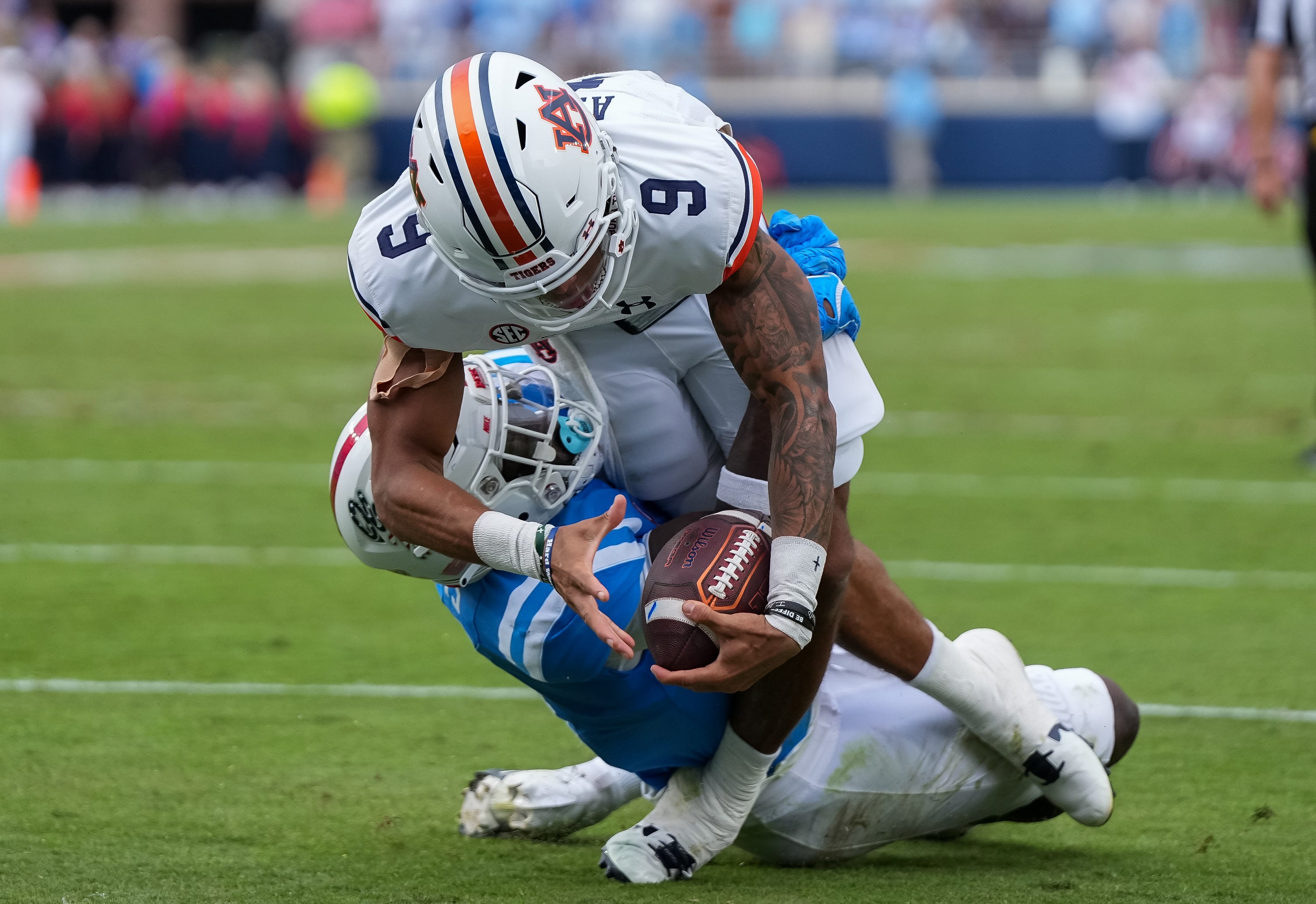 Episode 221: Schemin’ [Ole Miss Game Review]