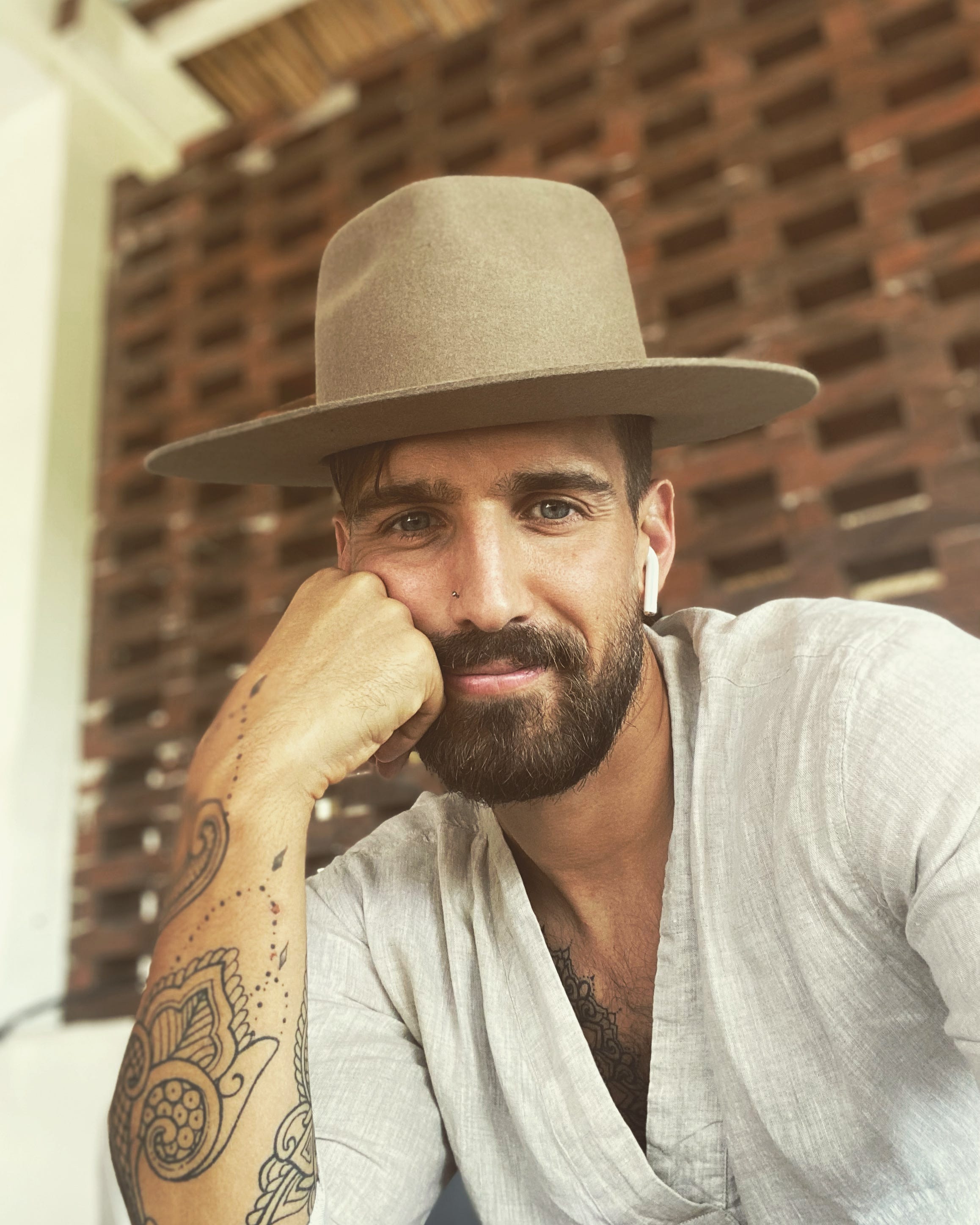 EP05 Courageous Authenticity and the Path Back to Self w Alex Verville