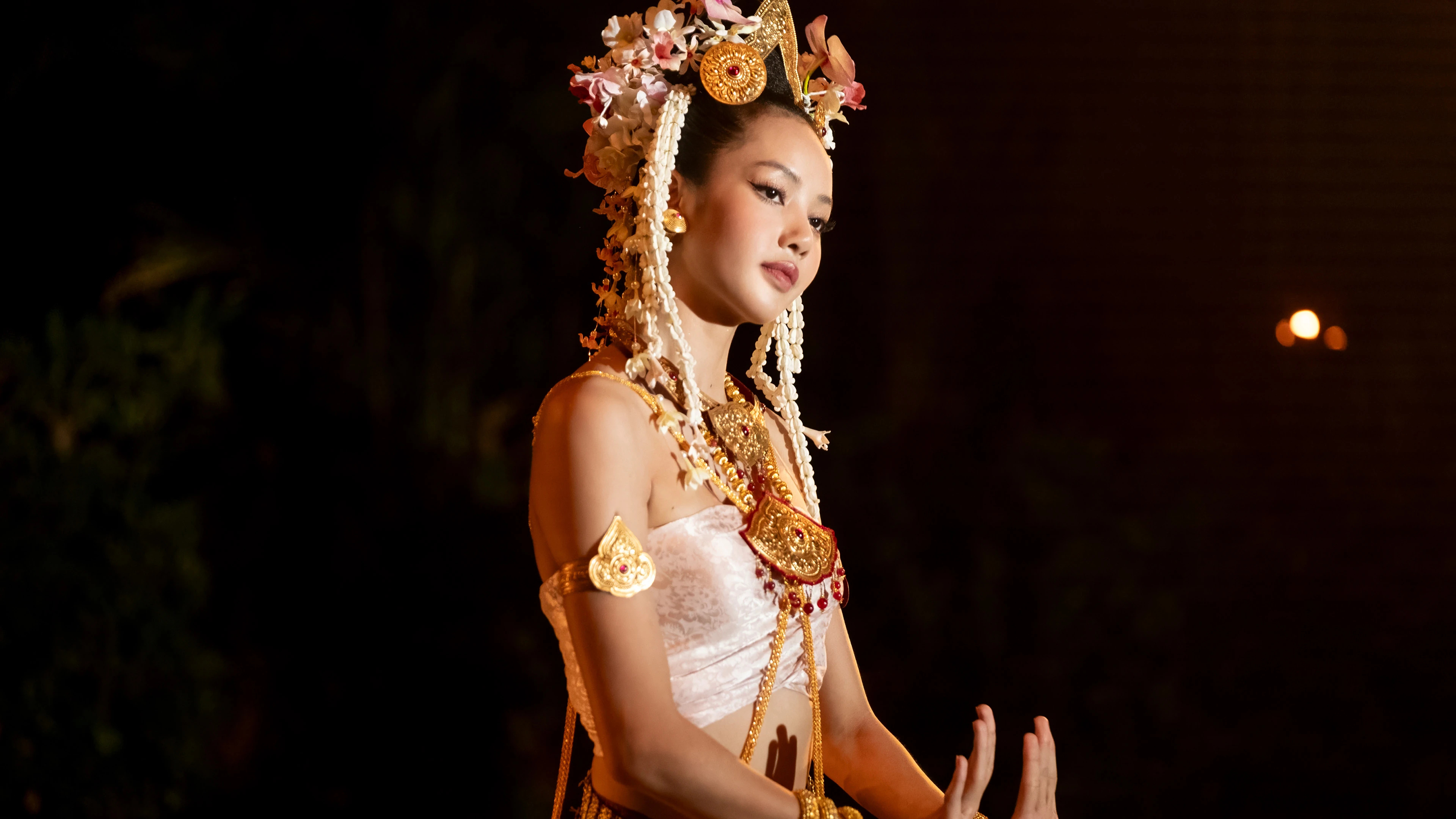 Bonus Ep: The White Lotus S3E05 - "Full-Moon Party"