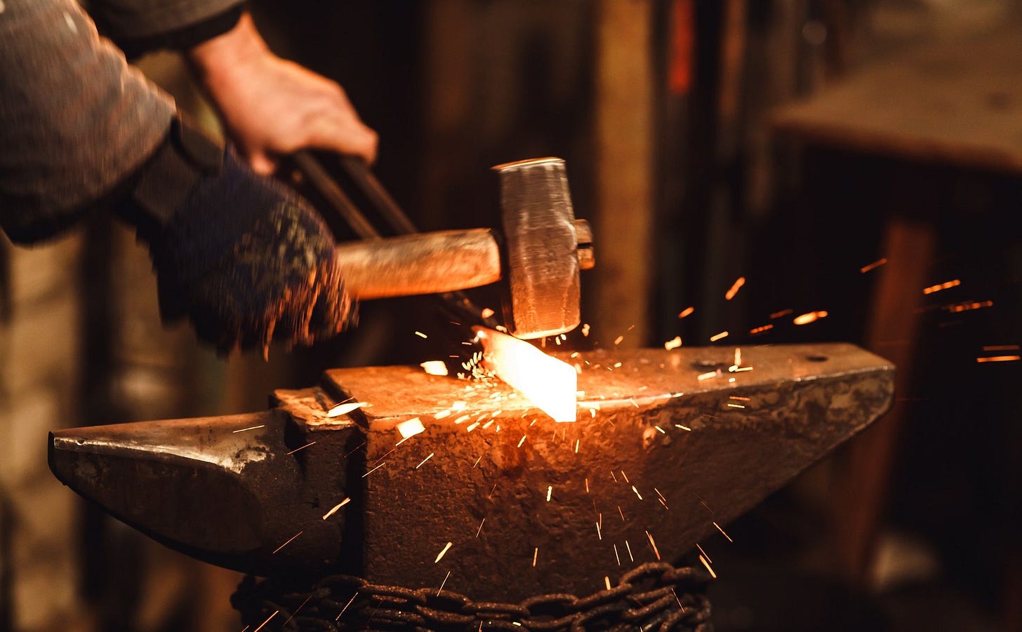 Qué hay que estudiar para ser herrero? - Blog Emagister
