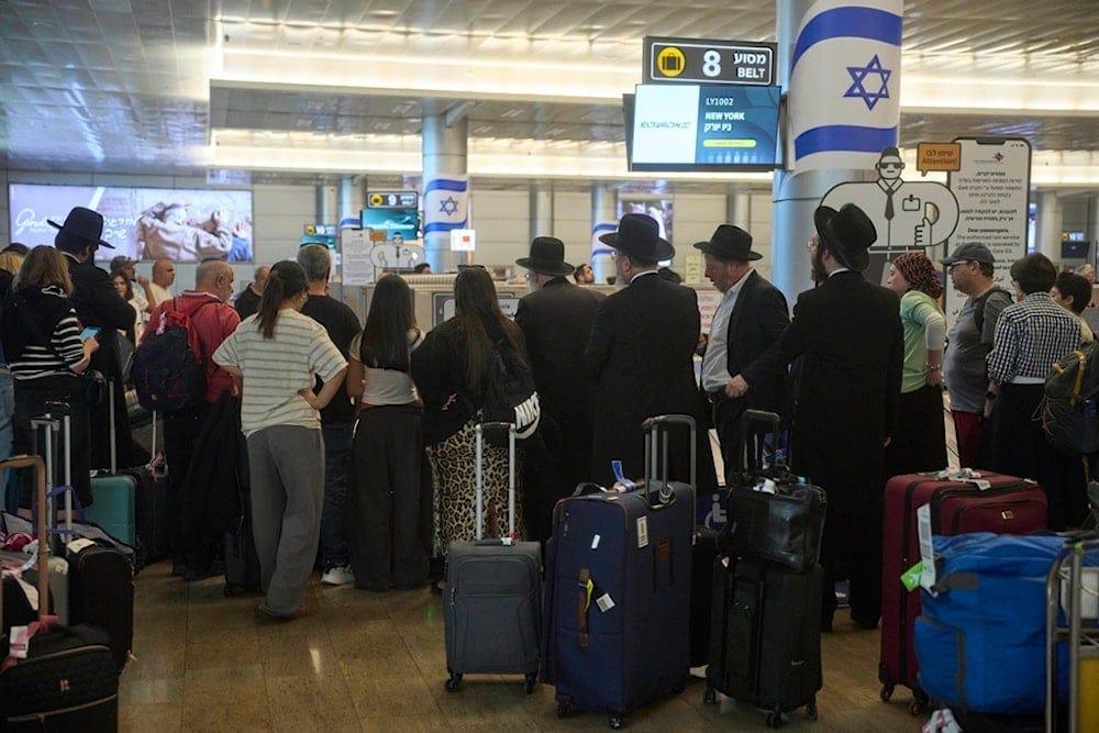Israeli settlers at Ben Gurion Airport on Wednesday, June 25, 2025. (AP Photo/Ohad Zwigenberg) Israeli settlers at Ben Gurion Airport on Wednesday, June 25, 2025. (AP Photo/Ohad Zwigenberg)